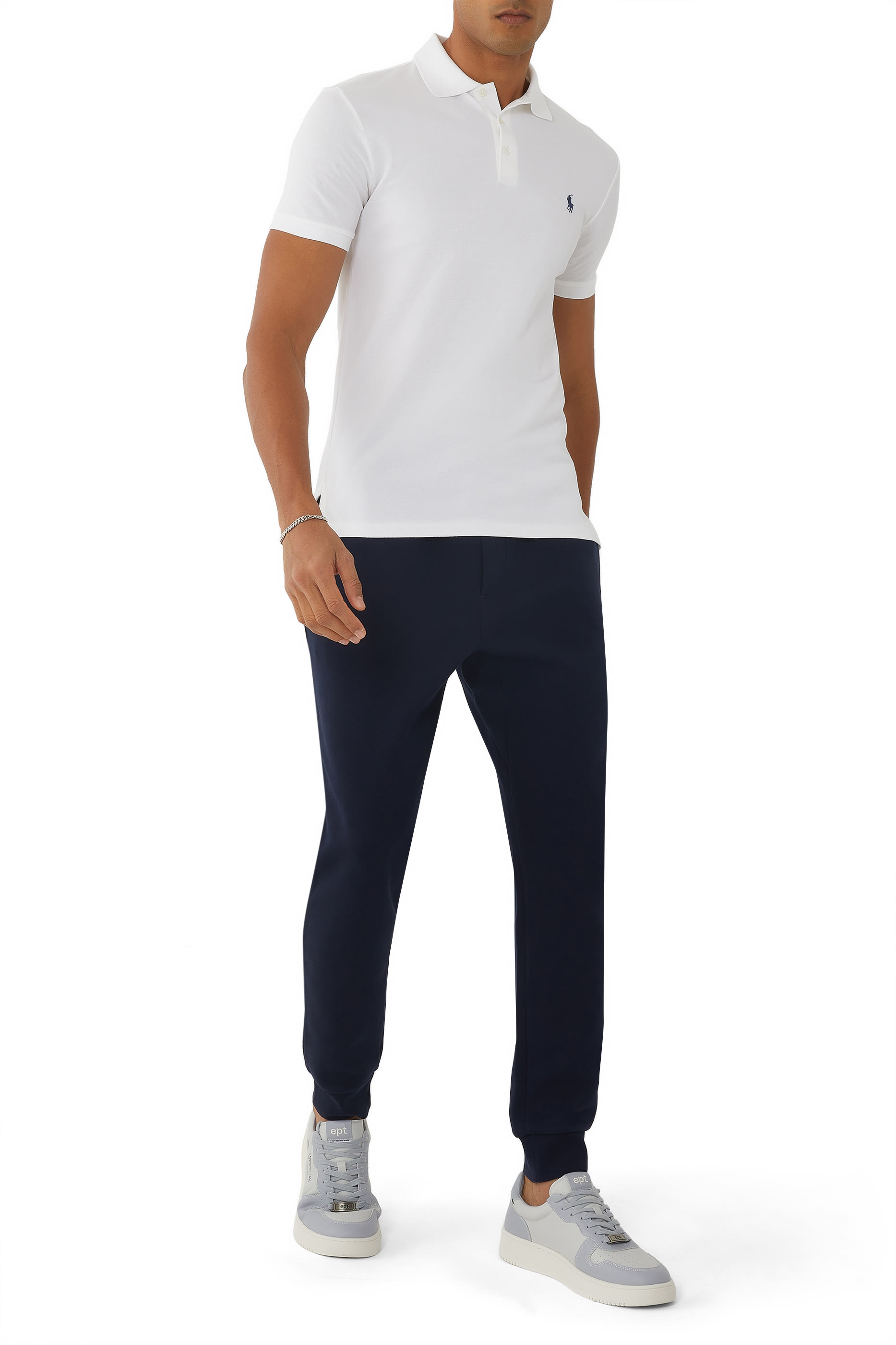 بنطال رياضي برباط مطرز