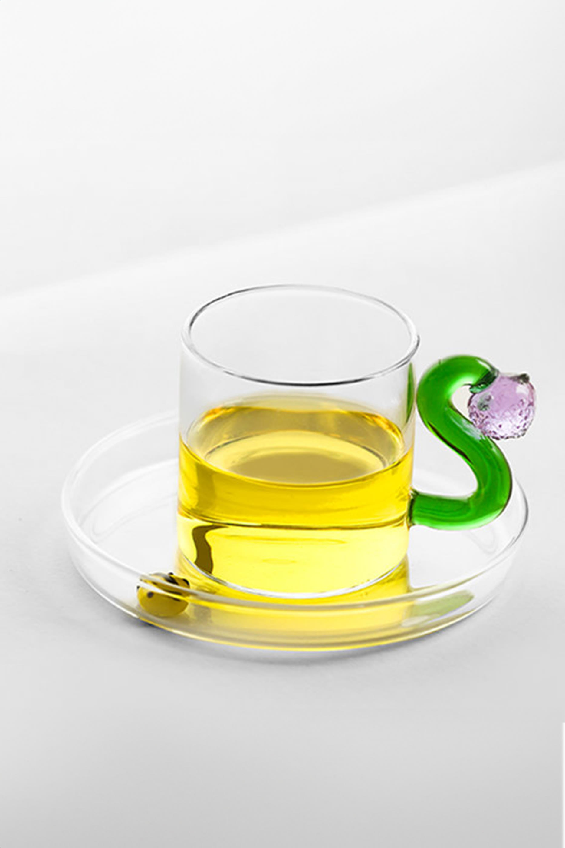 طبق وفنجان قهورة فروتس اند فلاورز بنقشة فراولة