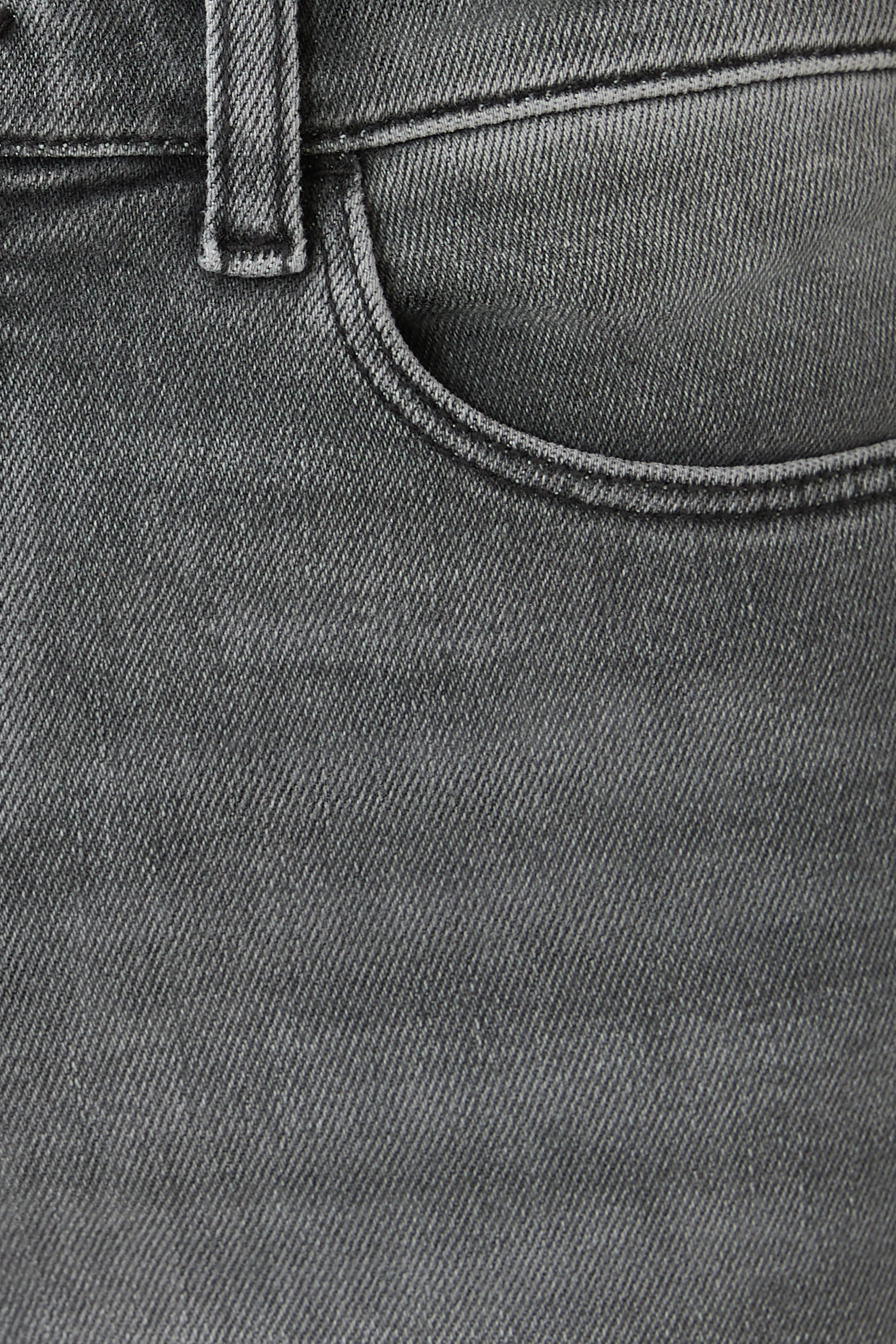 بنطال جينز بقصة ضيقة مطاطي دنيم