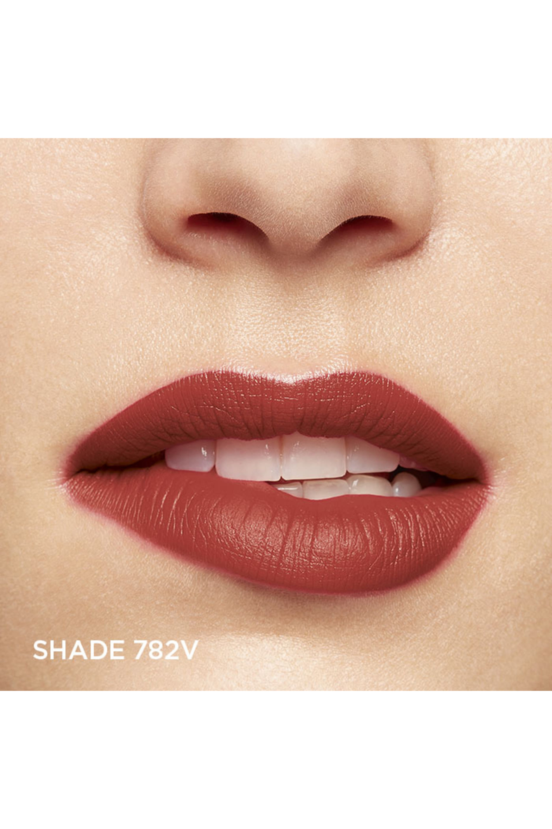 أحمر شفاه جولي روج مخملي