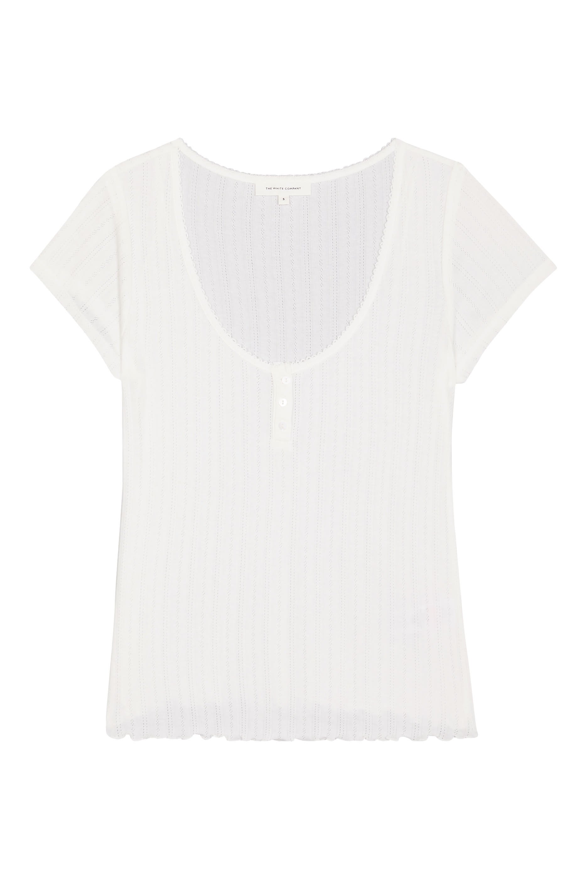 طقم بيجامة بوانتيل بياقة بحواف صدفية