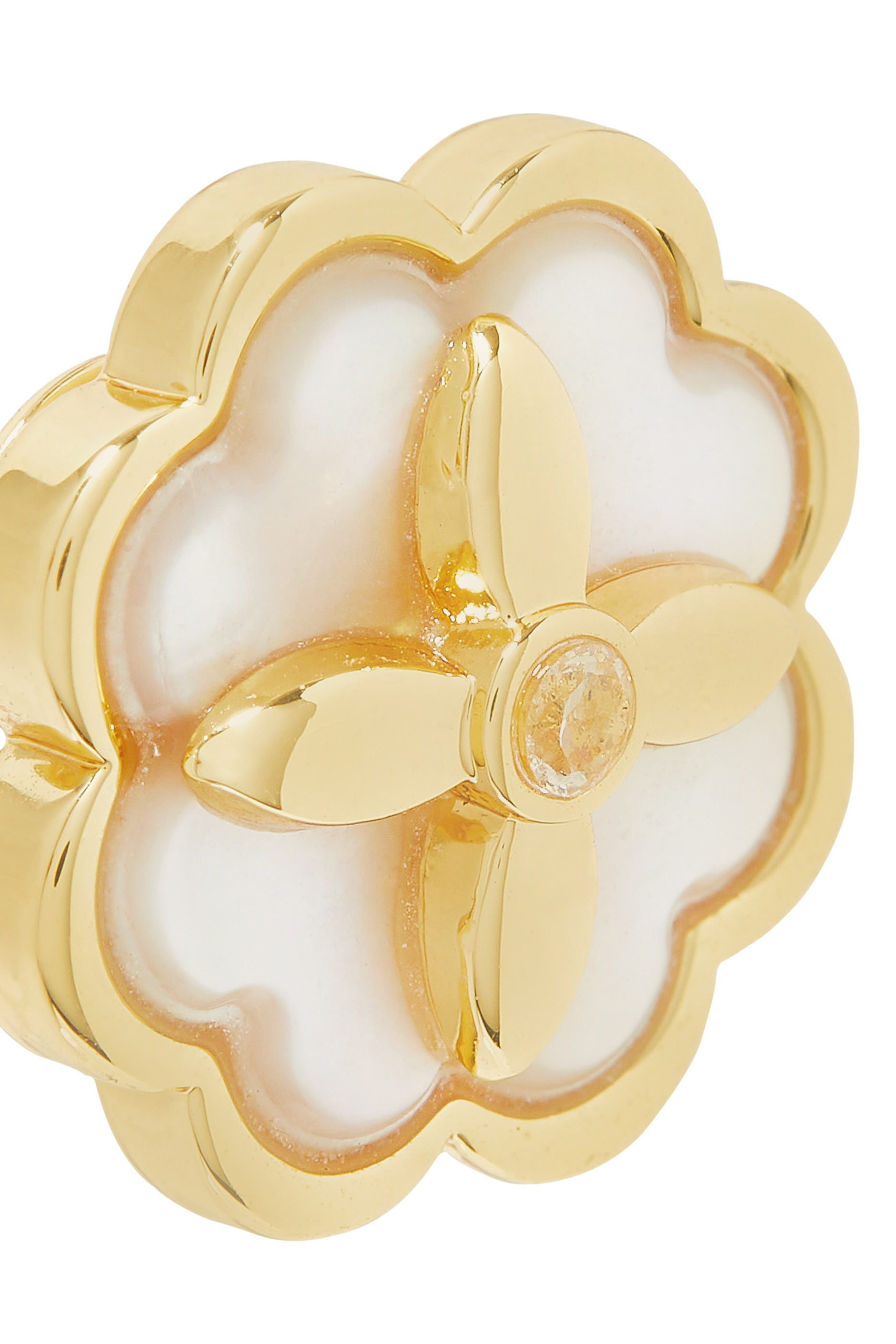 أقراط هيرتاج بلوم مرصعة بأحجار زركونيا مكعبة وعرق اللؤلؤ معدن مطلي