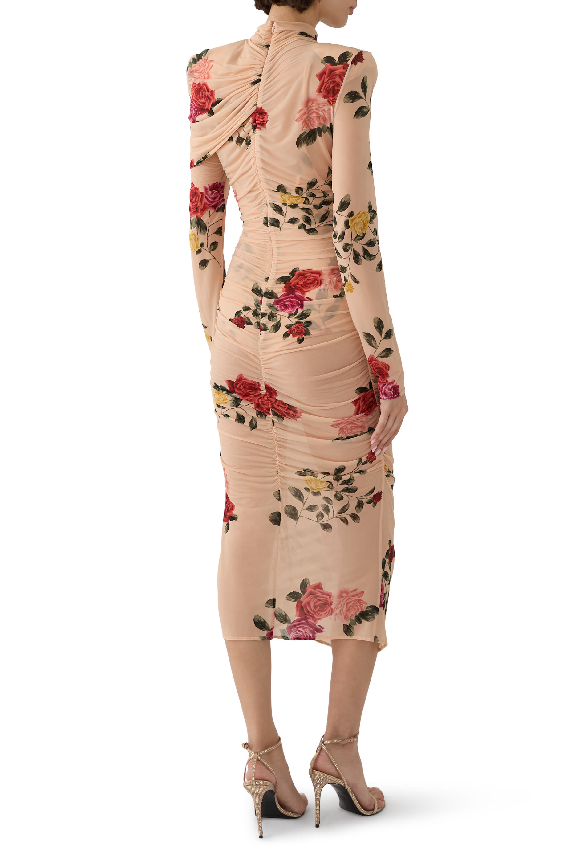 فستان بقصة متوسطة الطول ونقشة زهور