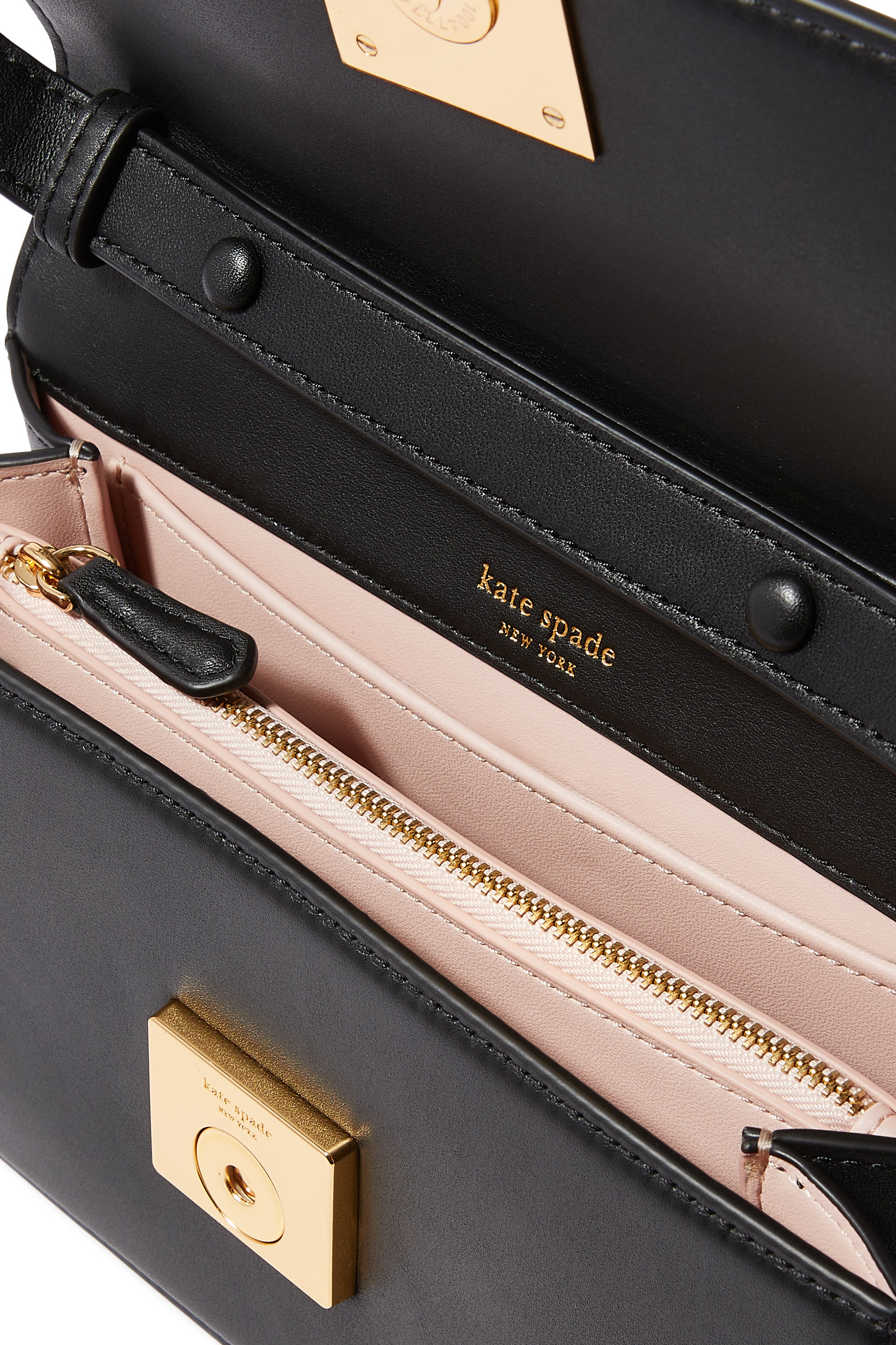 حقيبة كروس بودي داكوتا صغيرة