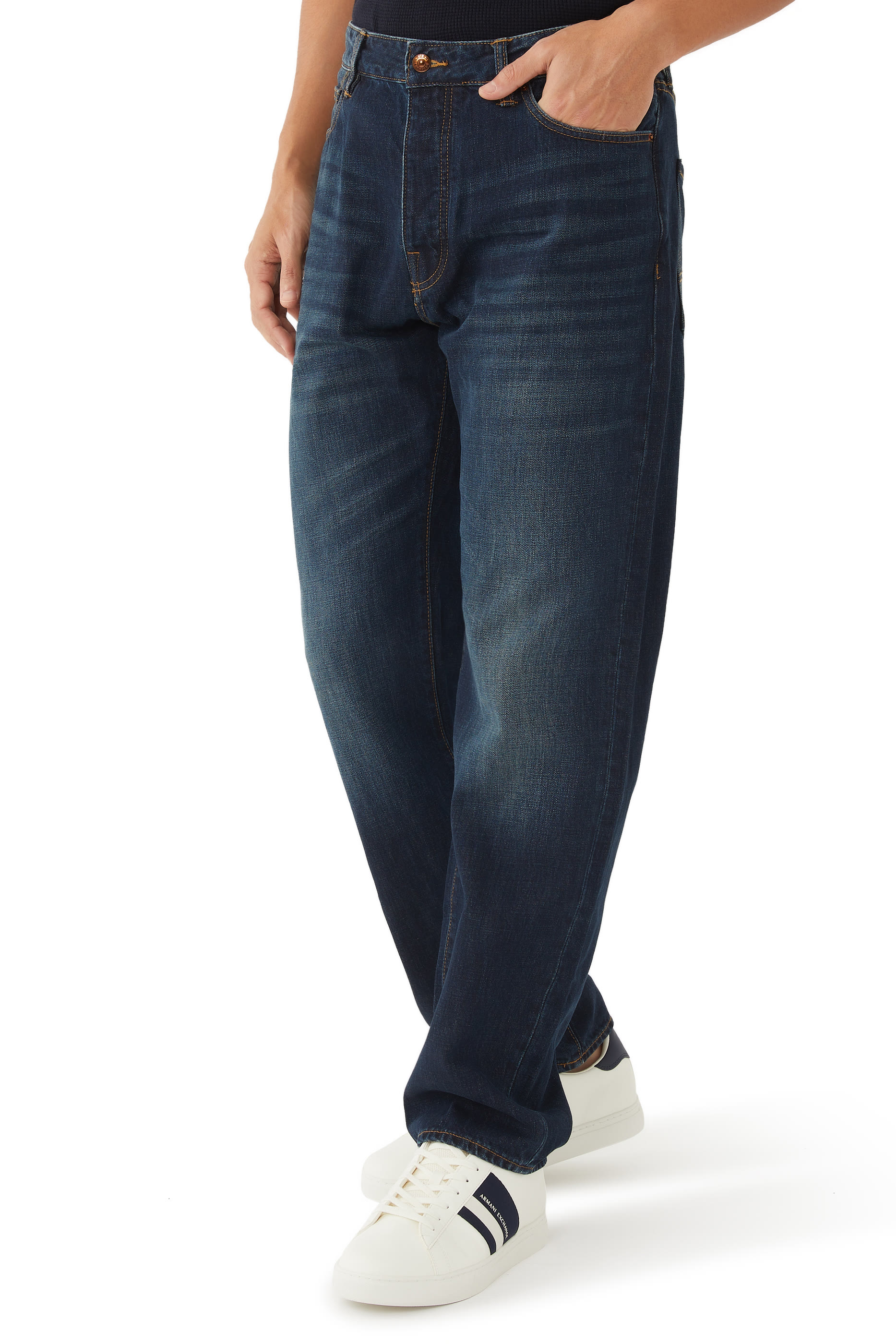 بنطال جينز بقصة مريحة دنيم