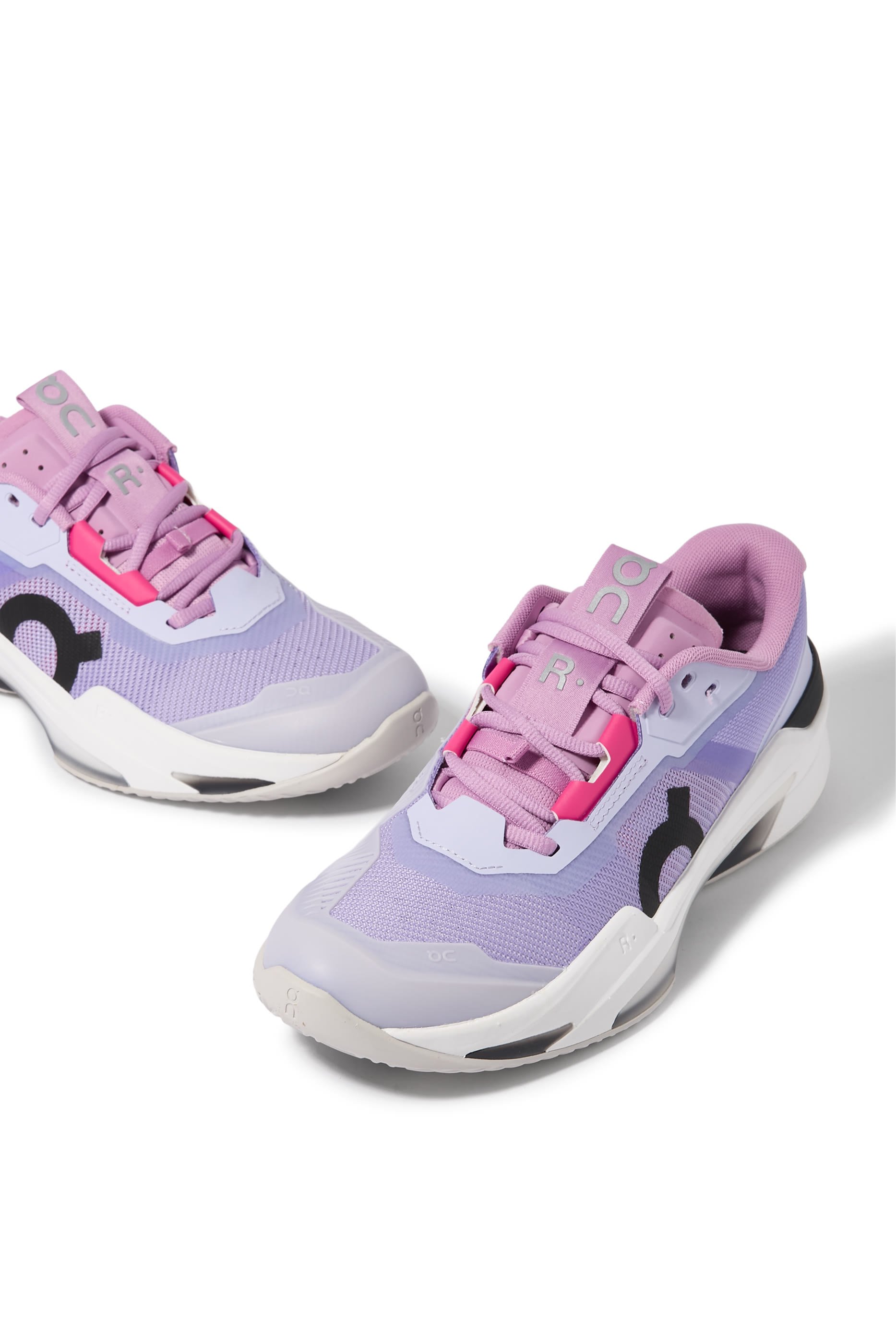 سنيكرز روجر برو فاير كلاي