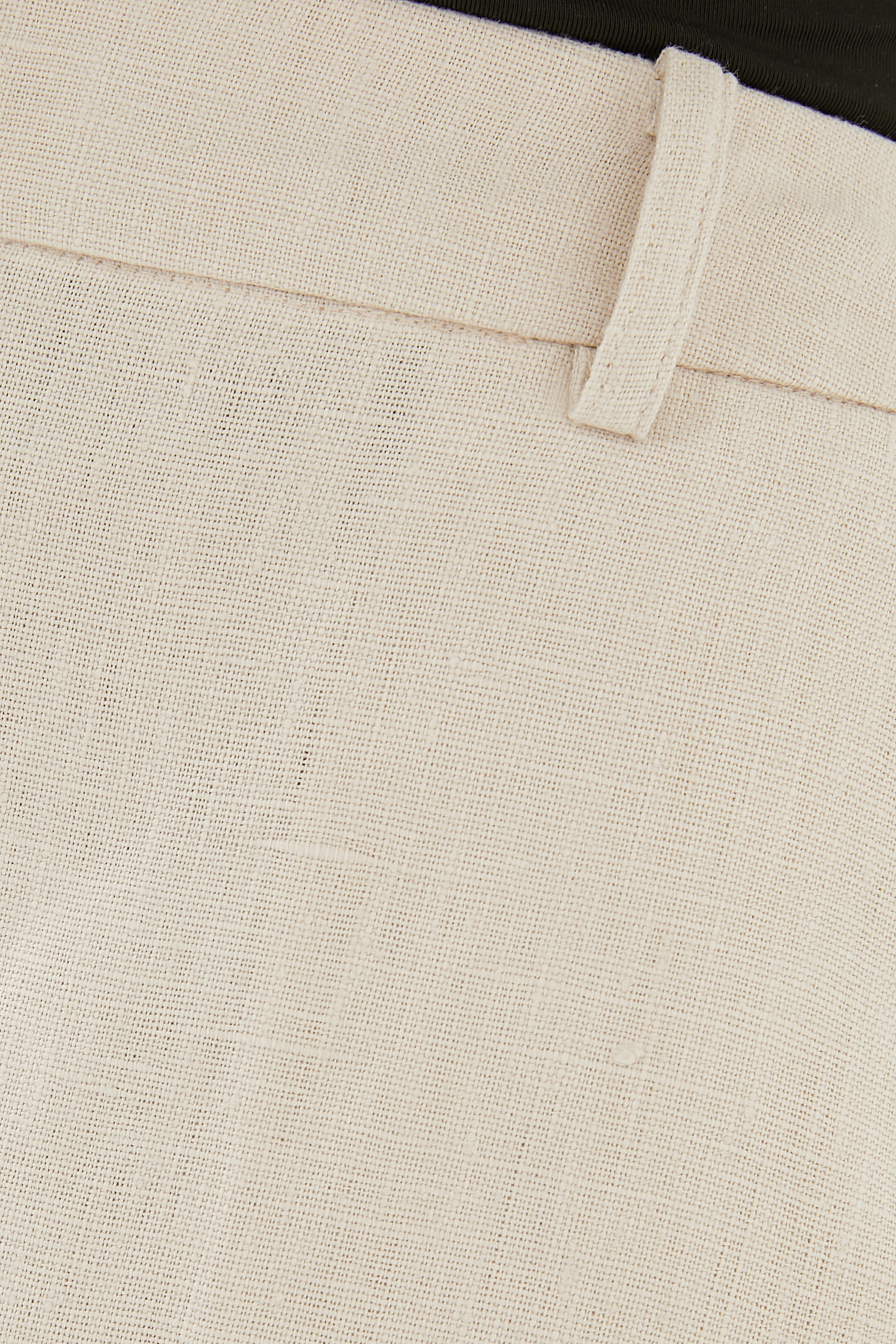 شورت أنتيب كتان