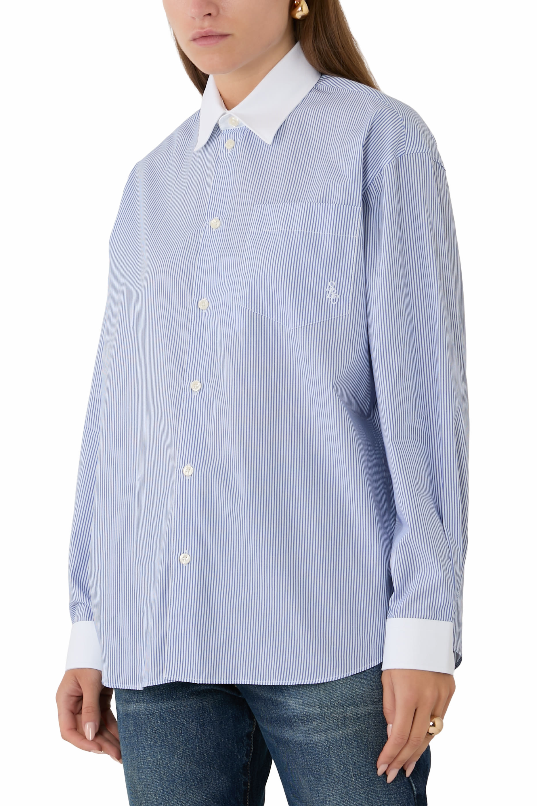 قميص مخطط بياقة