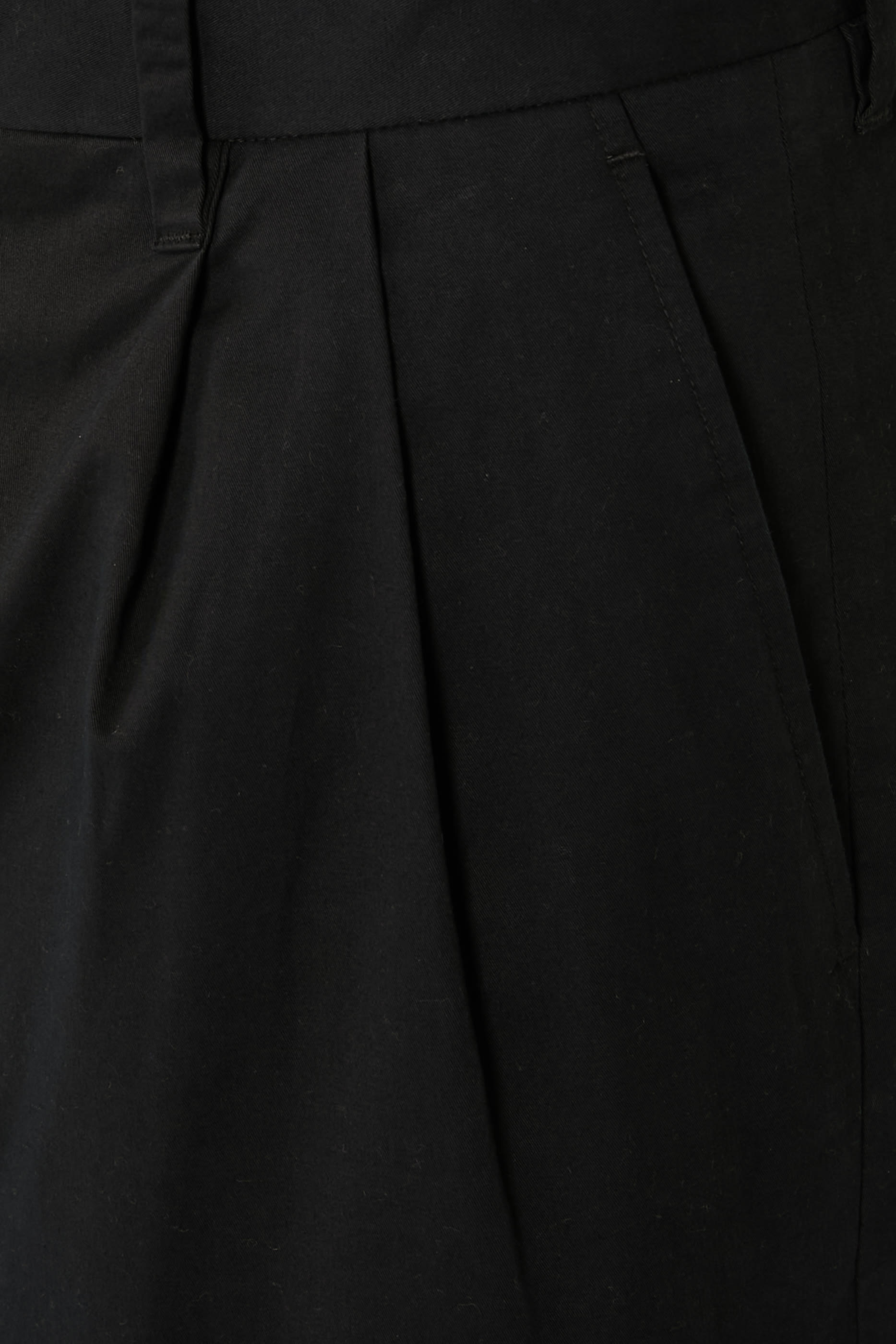 بنطال لوي بقصة مريحة وطيات مزدوجة قطن مطاطي