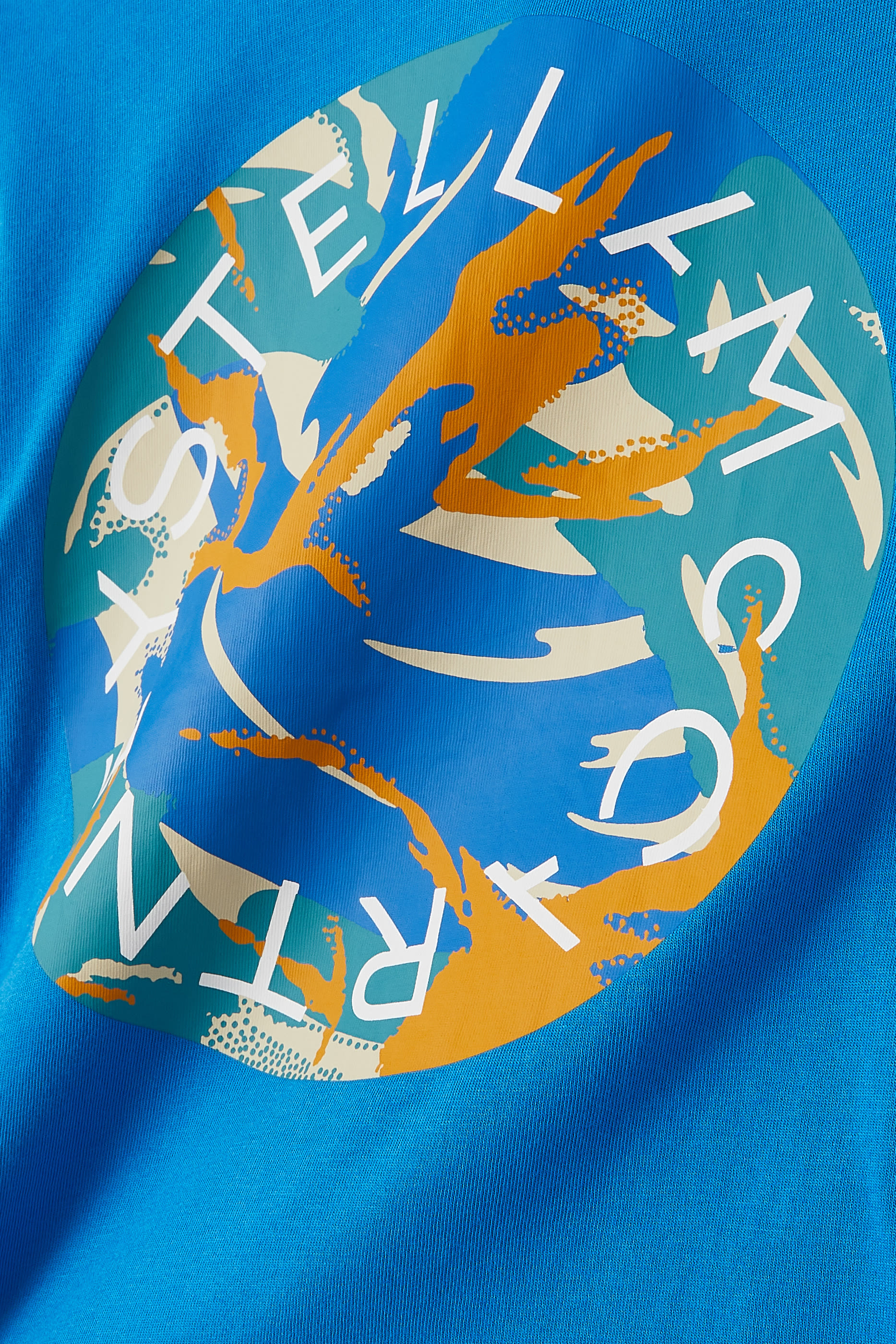 تيشيرت بطبعة شعار الماركة للأطفال