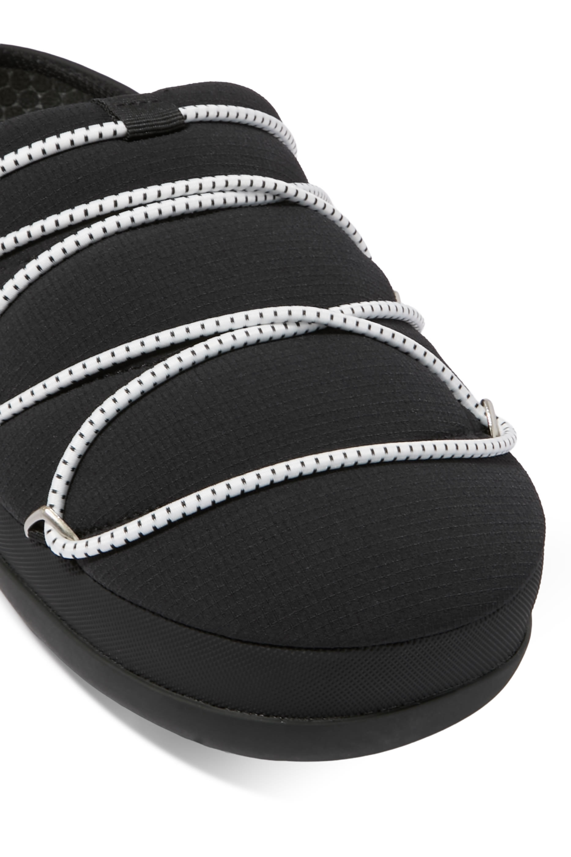 حذاء خفيف خامة ناعمة