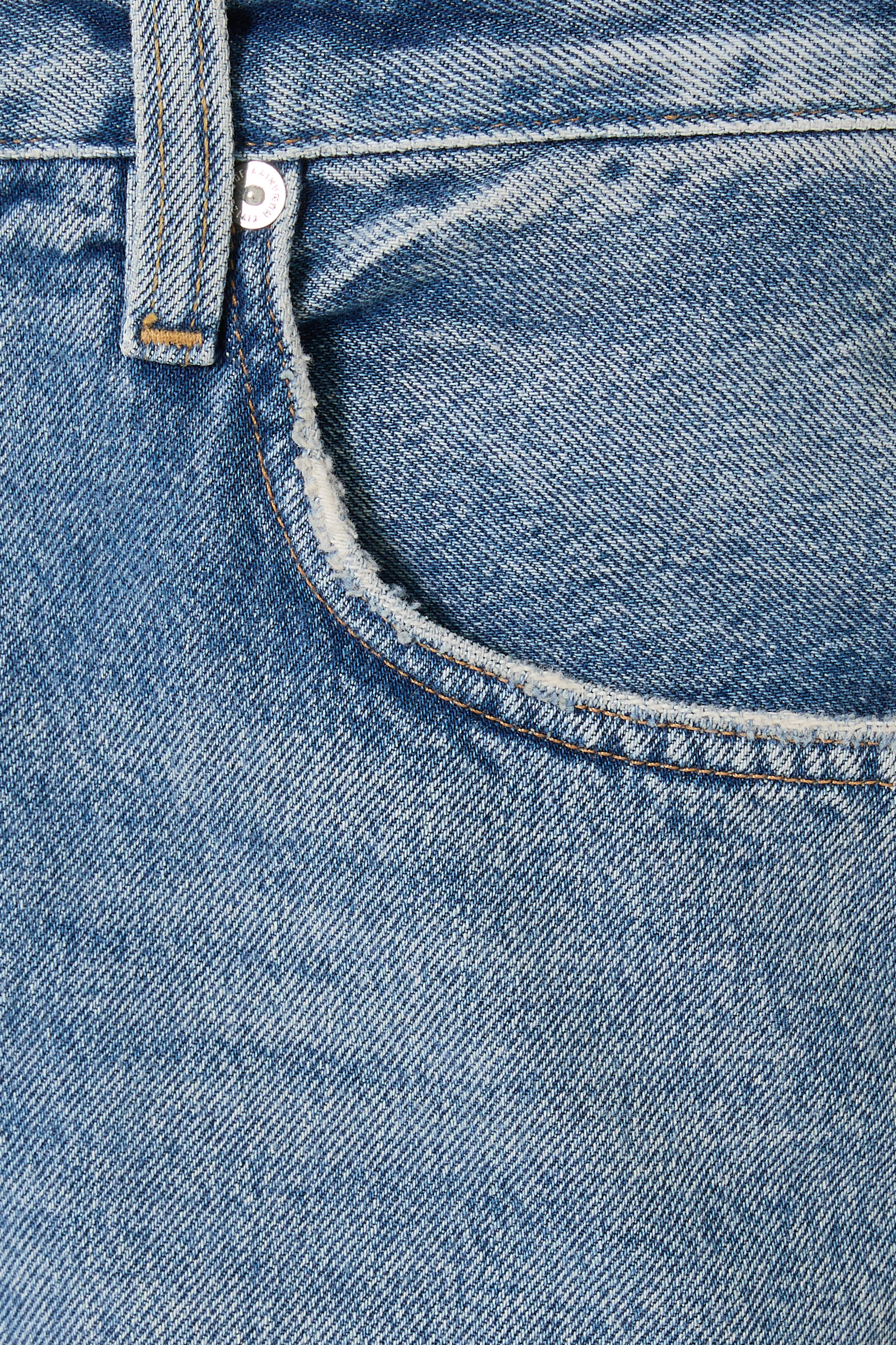 بنطال جينز ليندر إيزي بقصة مستقيمة