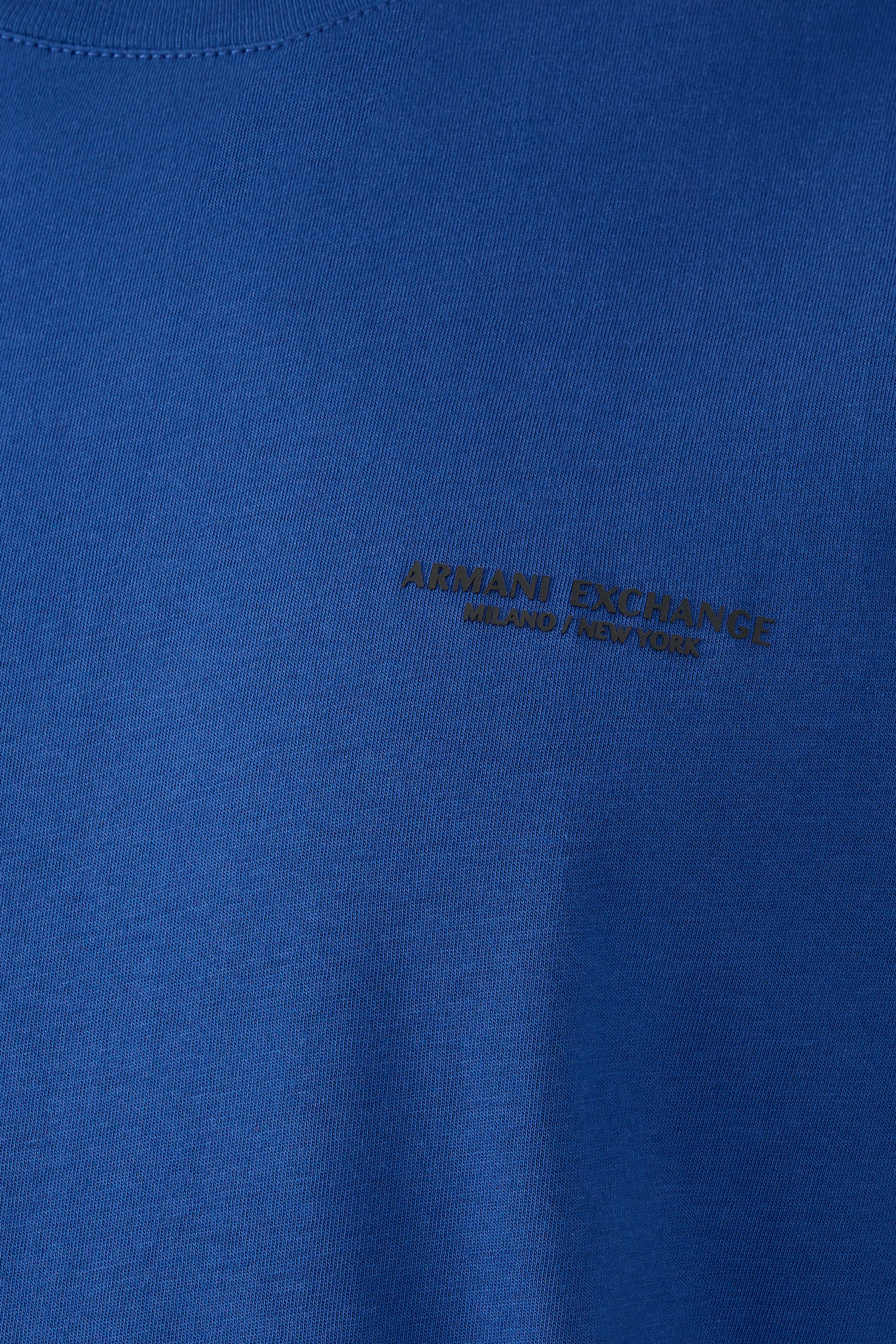 تيشيرت بشعار الماركة