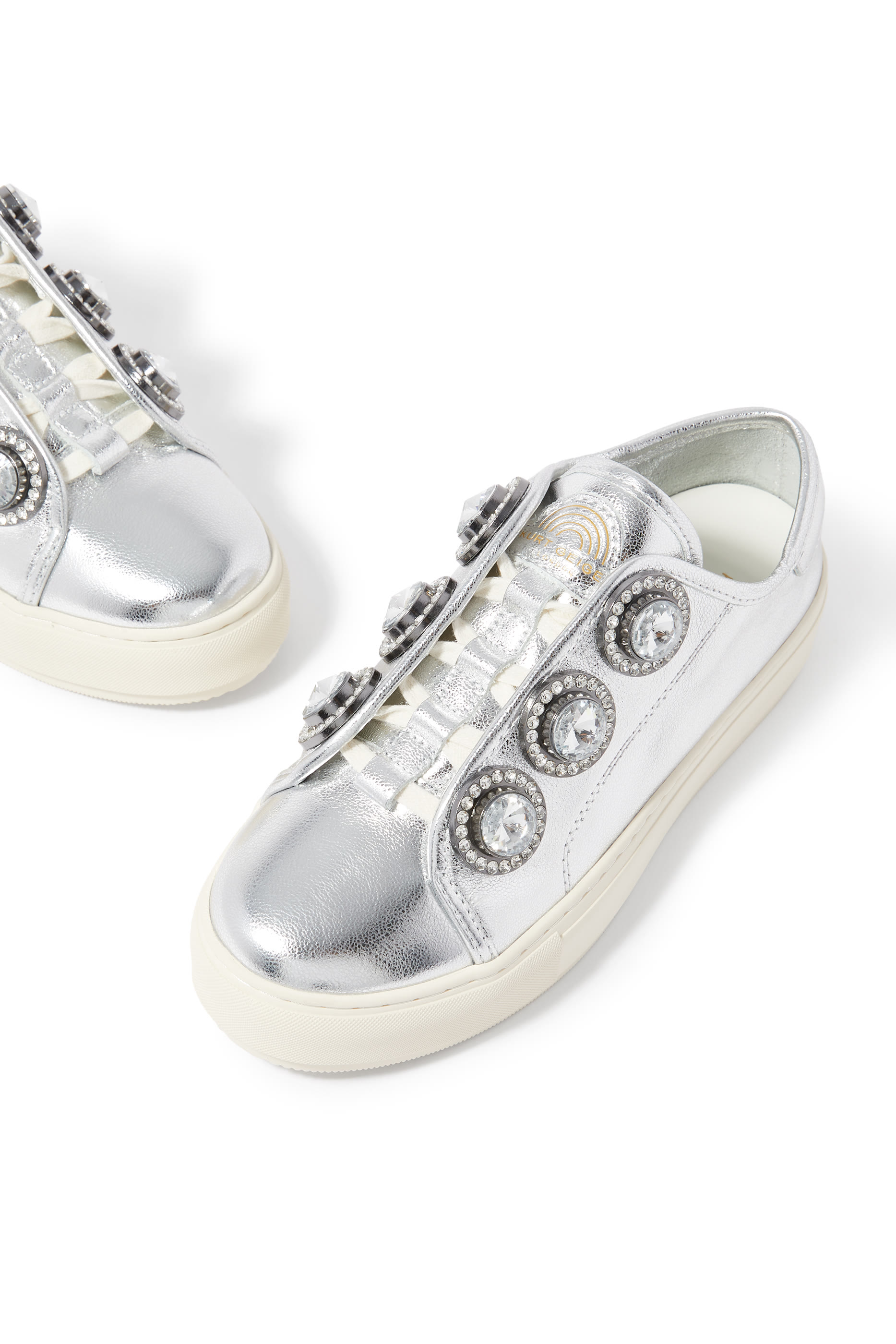 سنيكرز لاني أوكتافيا 40