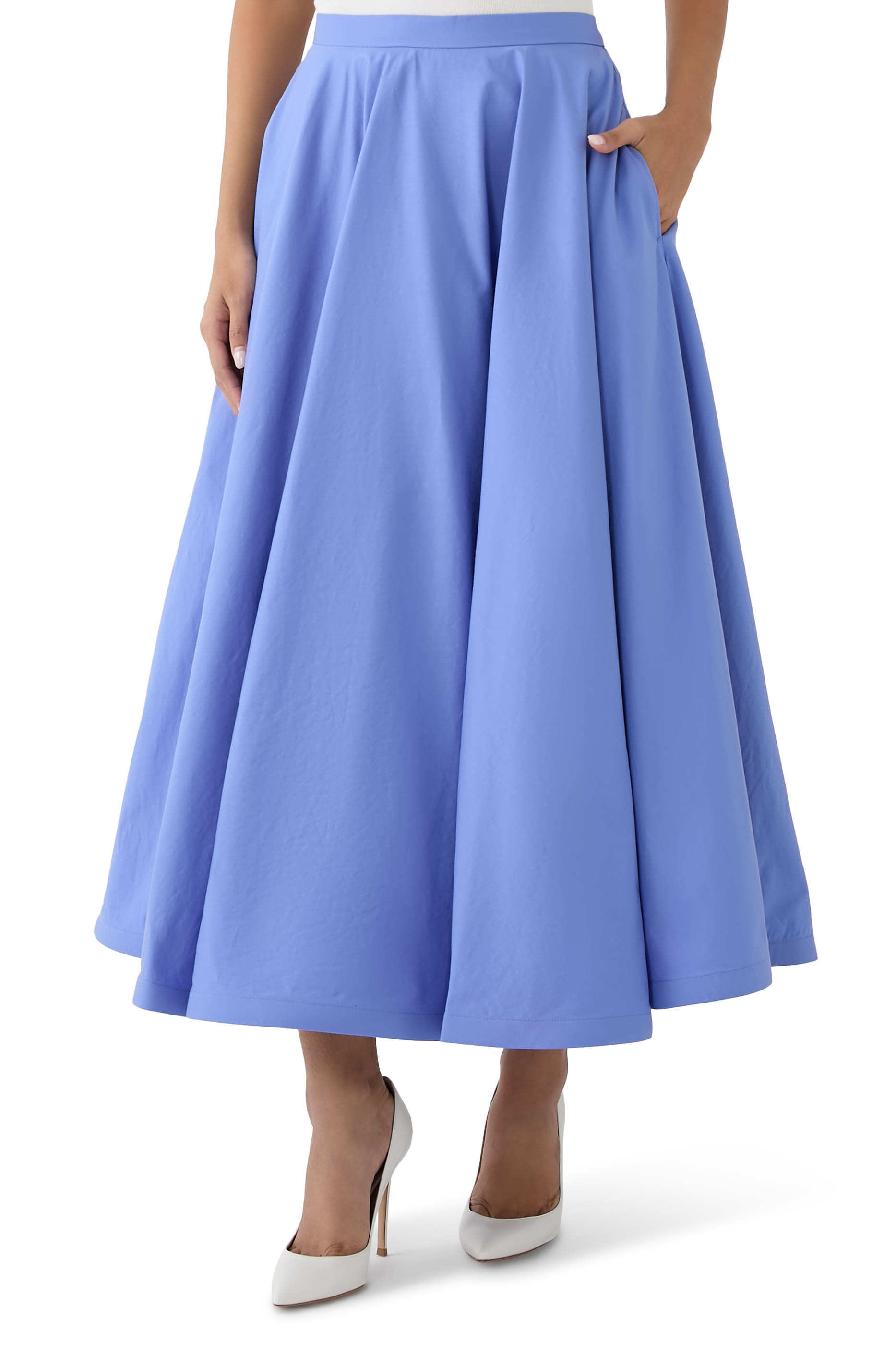 تنورة بطيات