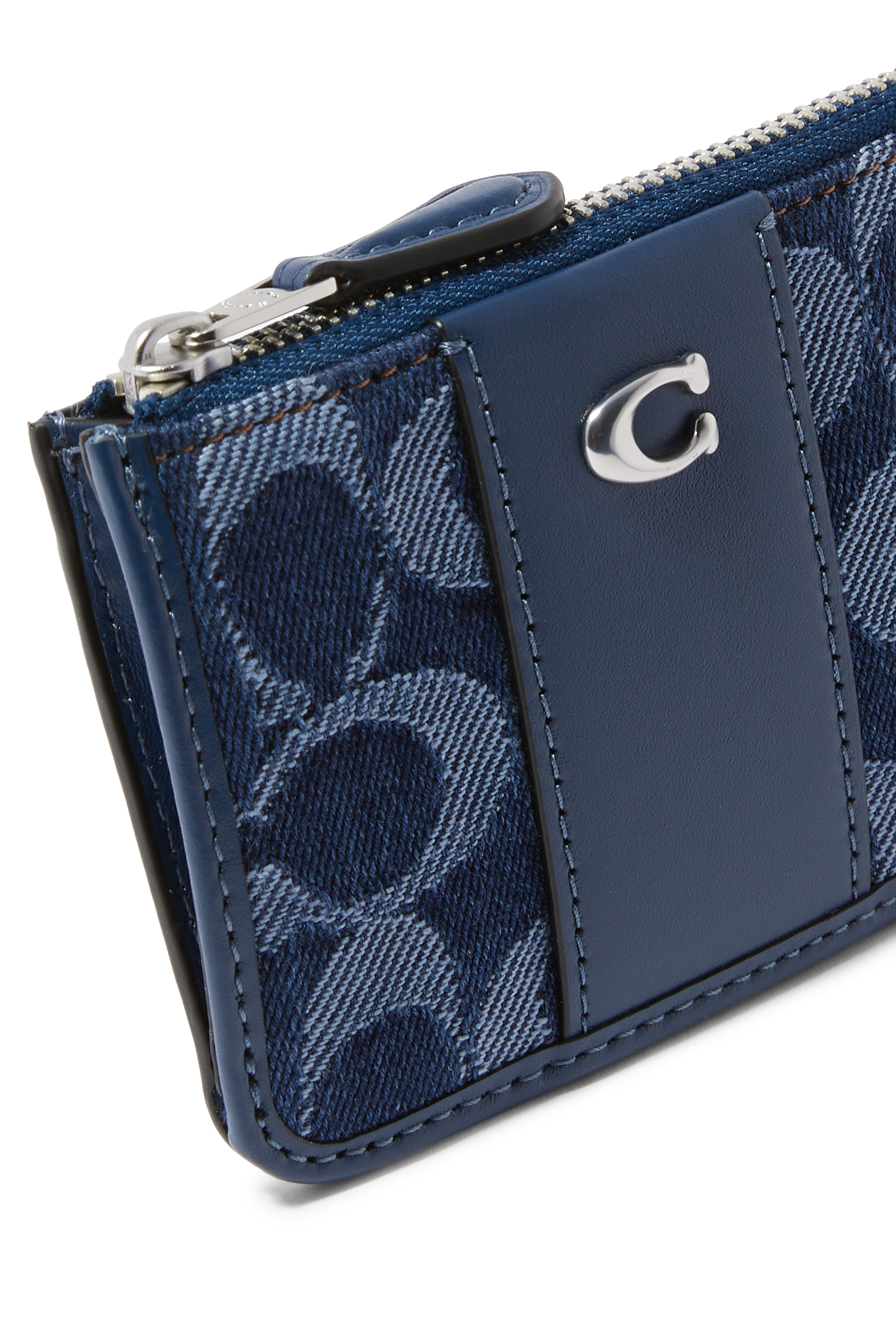 حافظة بطاقات دنيم