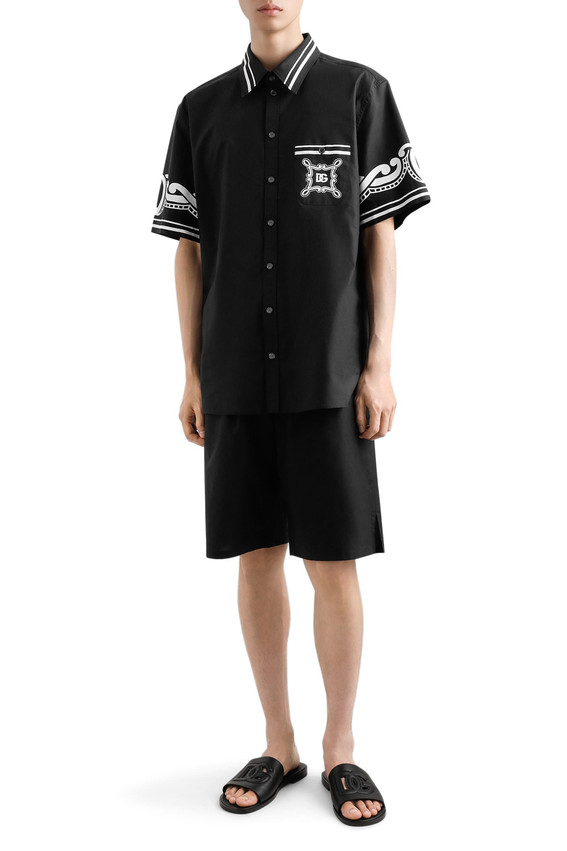 شورت قطن بشعار الماركة جاكار