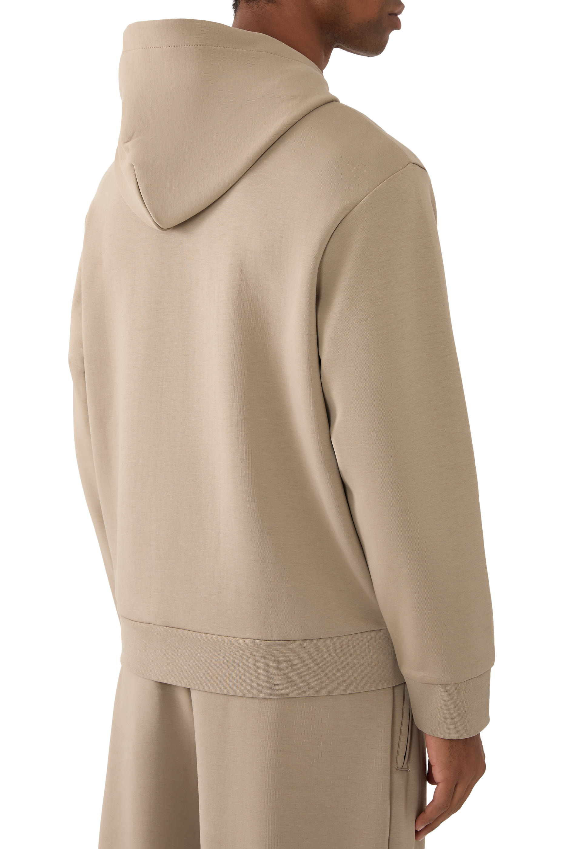 سويت شيرت بشعار الماركة