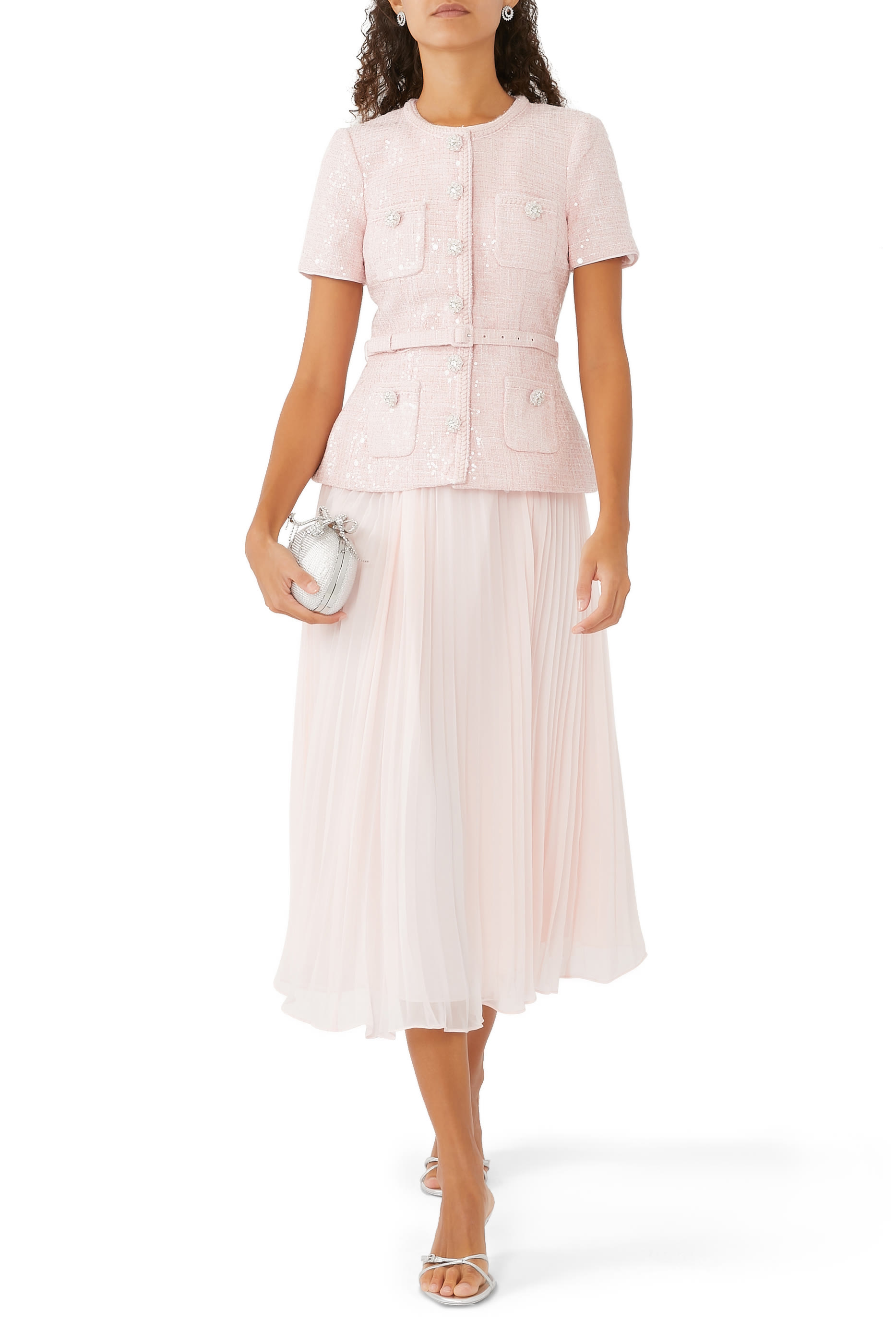 فستان بوكل وردي بطول متوسط