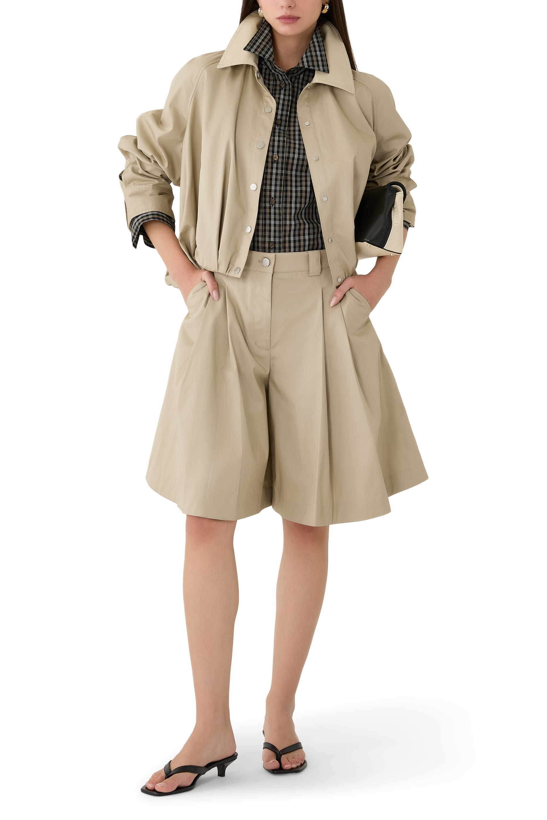 Two-Toned Wide Pleated Shorts