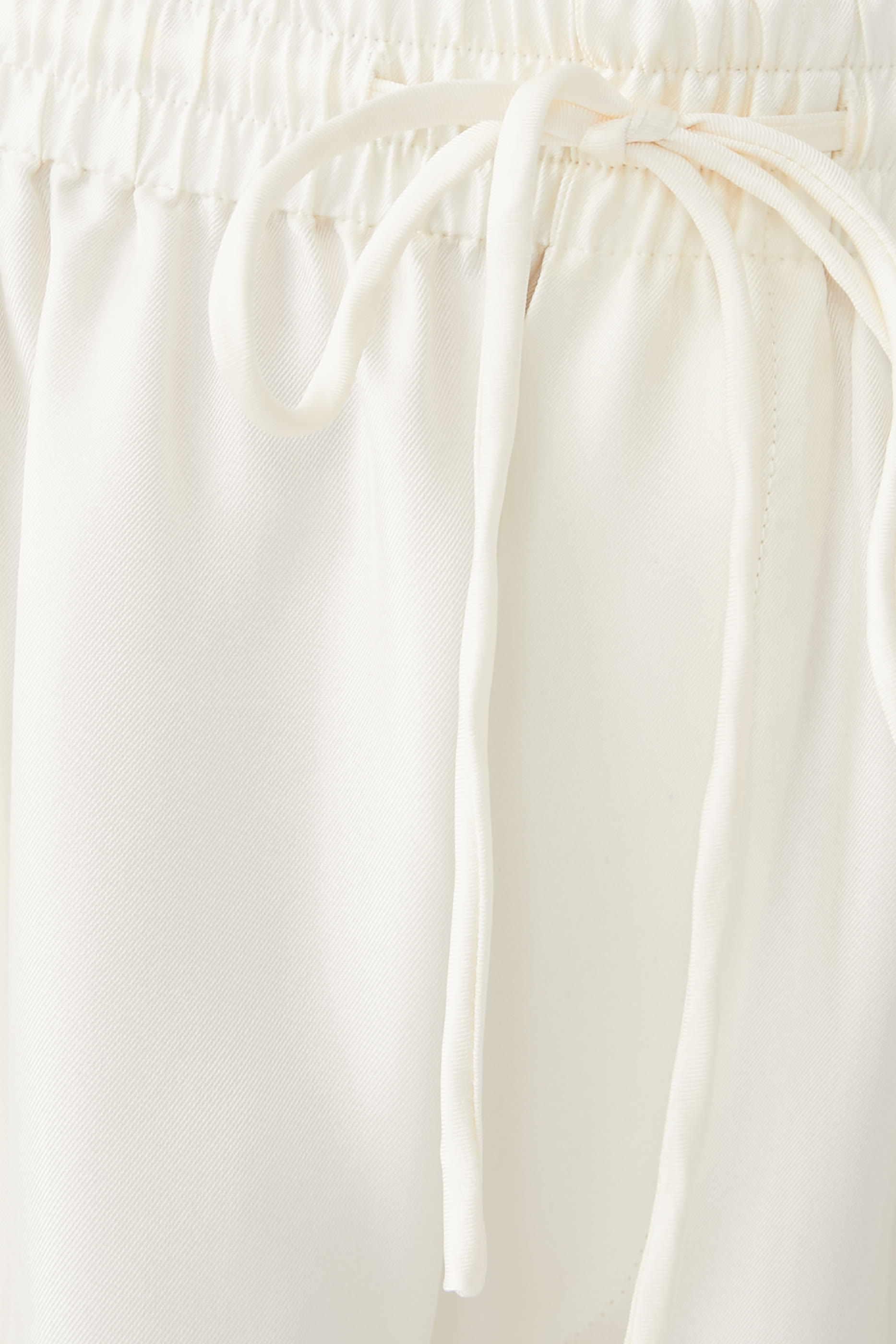 بنطال بقصة ساق واسعة حرير