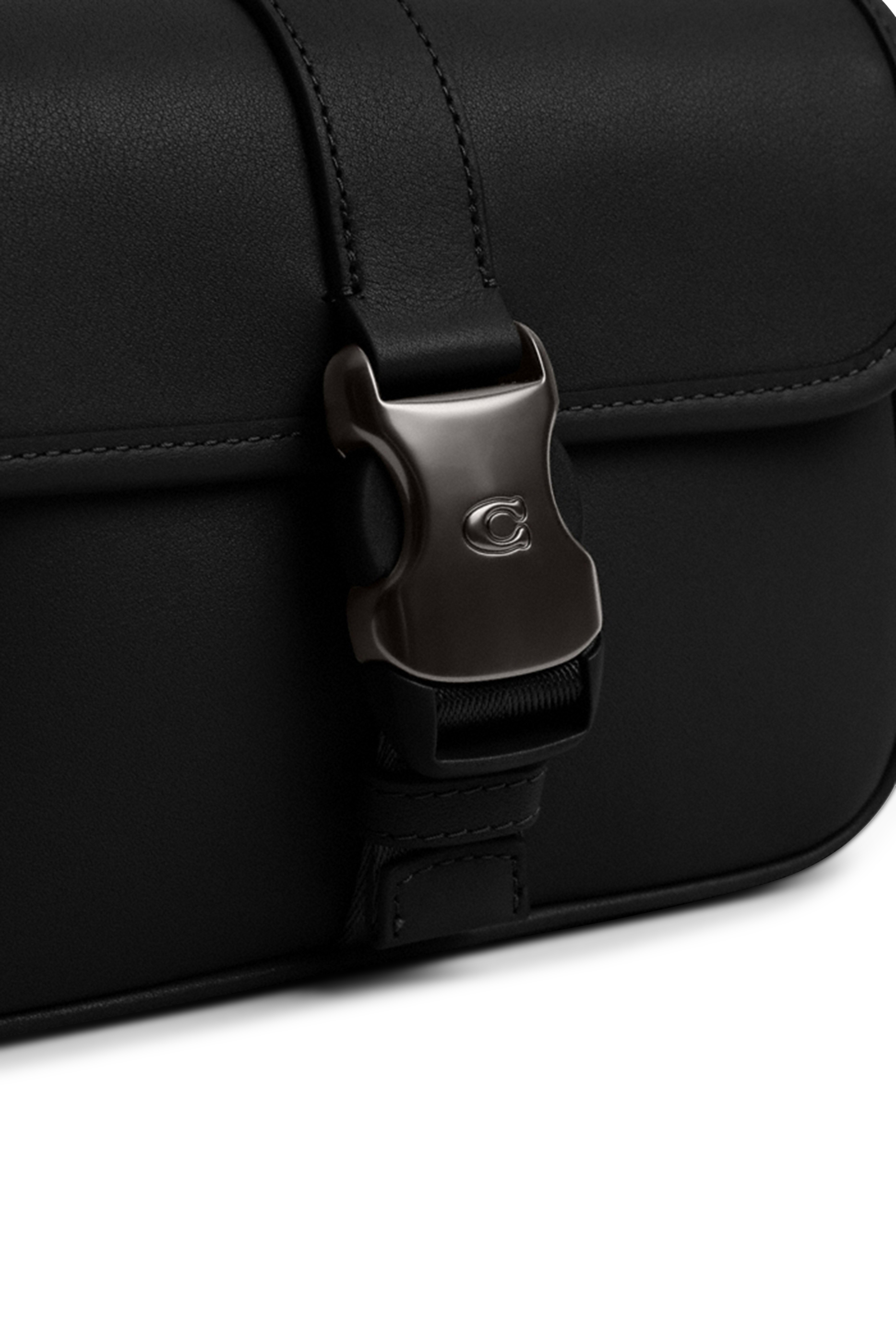 حقيبة كروس ليج 19