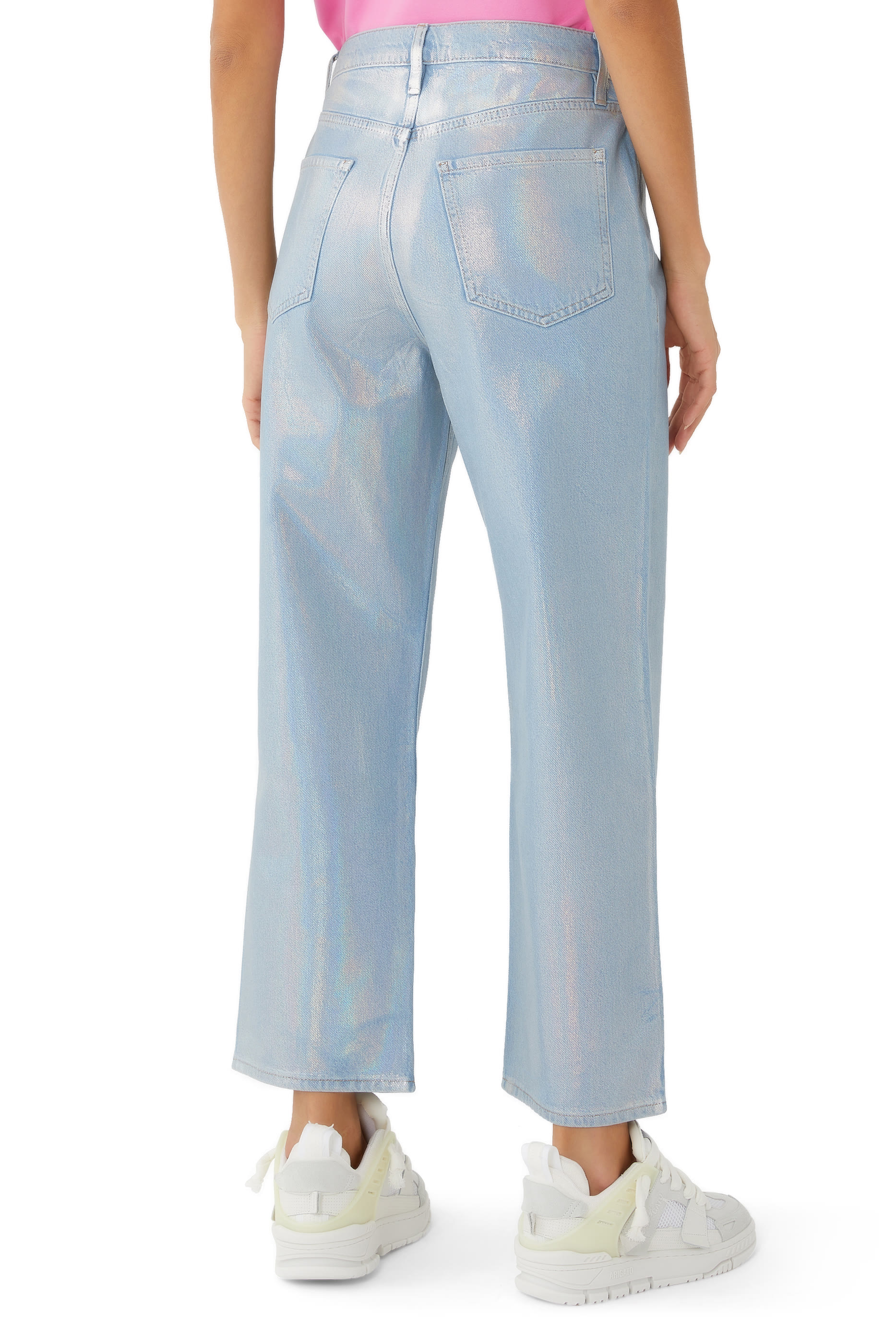 بنطال جينز لو جين بقصة قصيرة