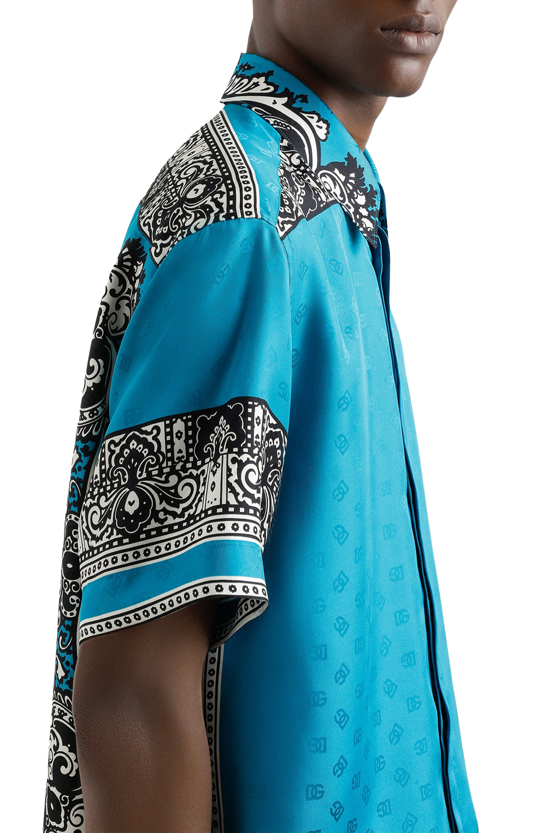 قميص حرير وقطن