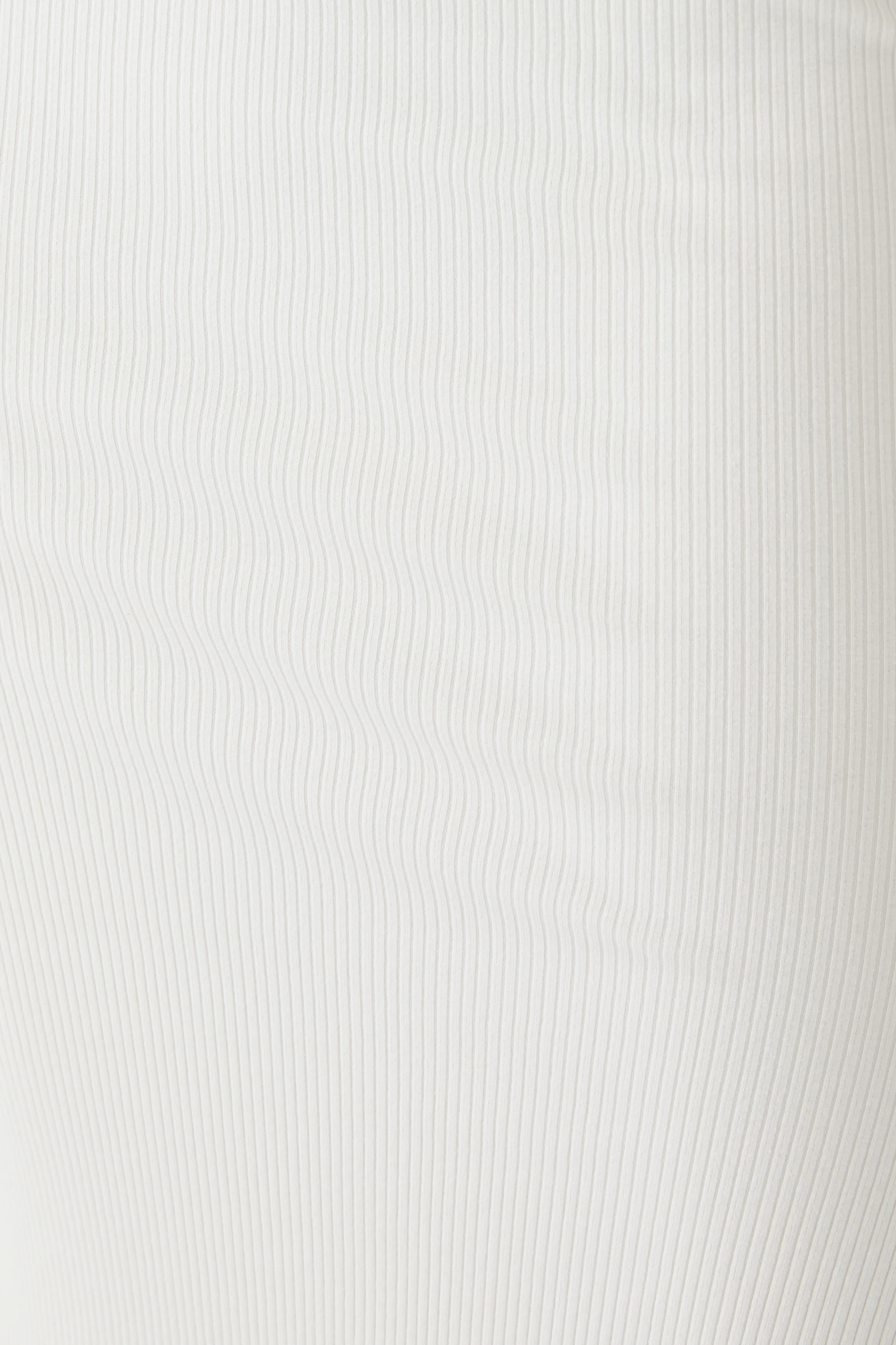 فستان بانيا طويل بفتحة جانبية وأربطة خلفية متقاطعة نسيج مضلع