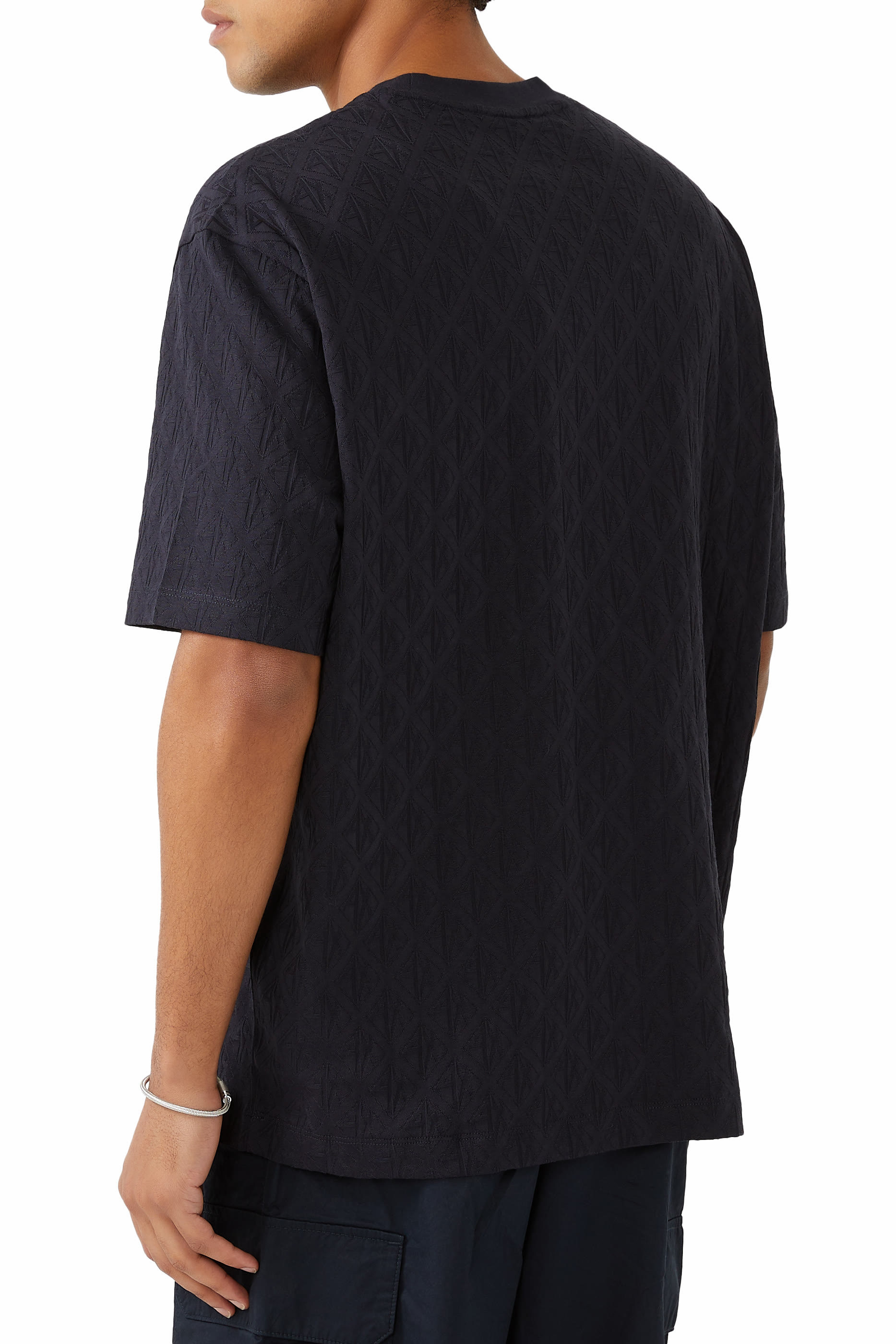 تيشيرت بقصة عادية قطن