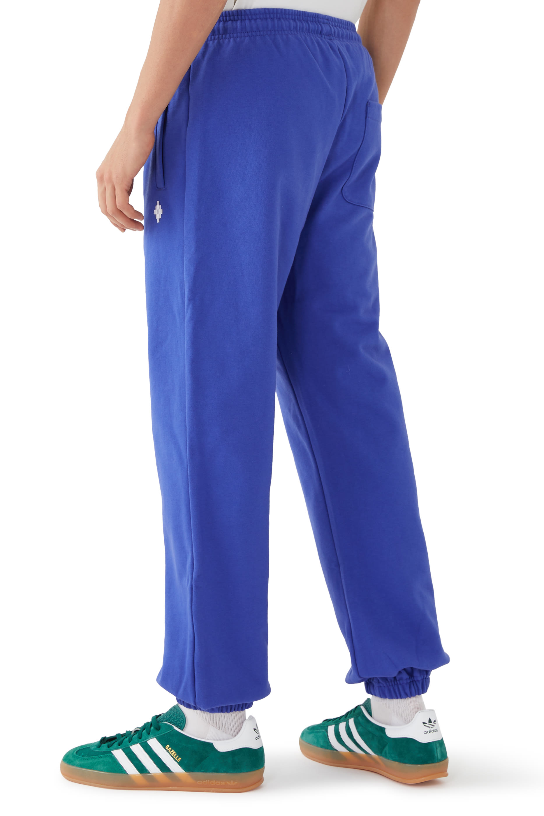 بنطال رياضي فضفاض بنقشة شعار معين