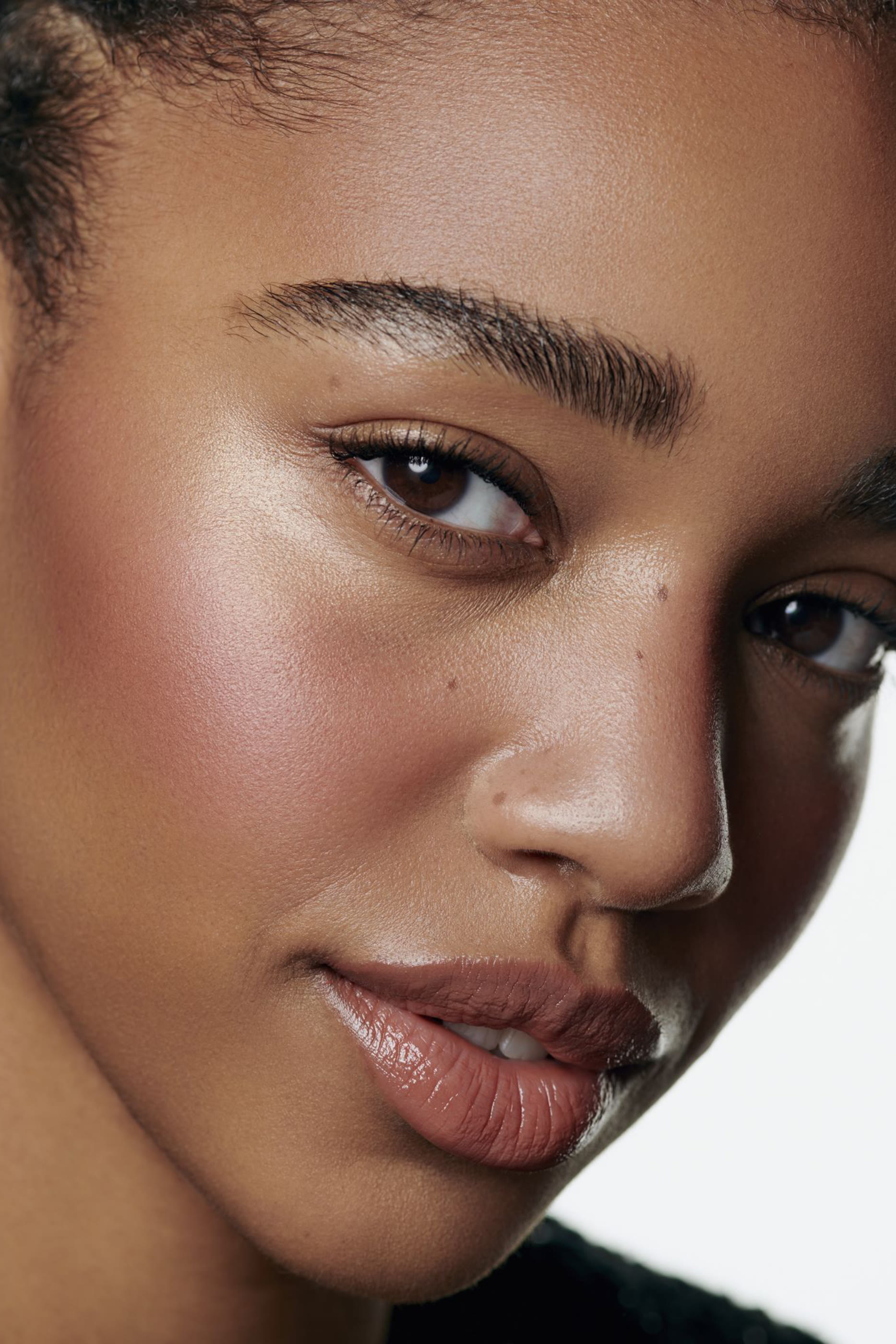 بودرة Les Beiges Healthy Glow Sun-Kissed