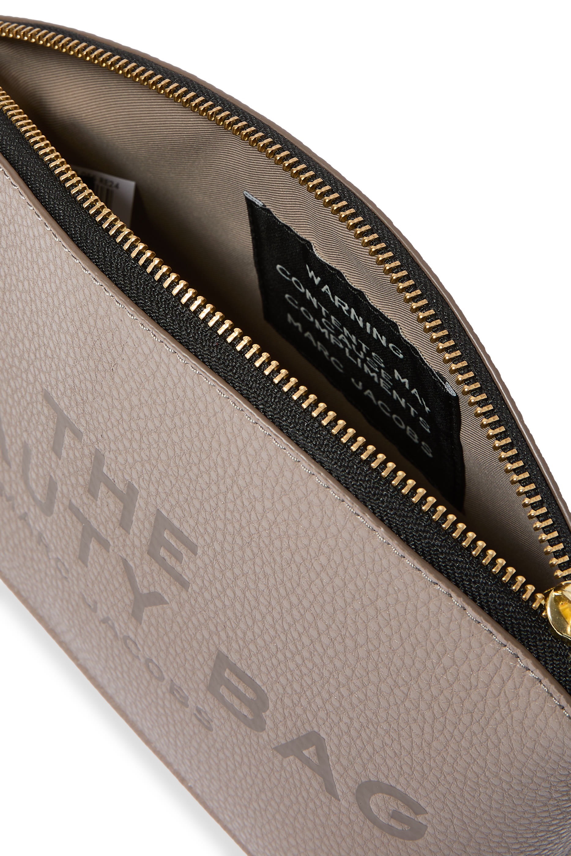 حقيبة مستحضرات تجميل