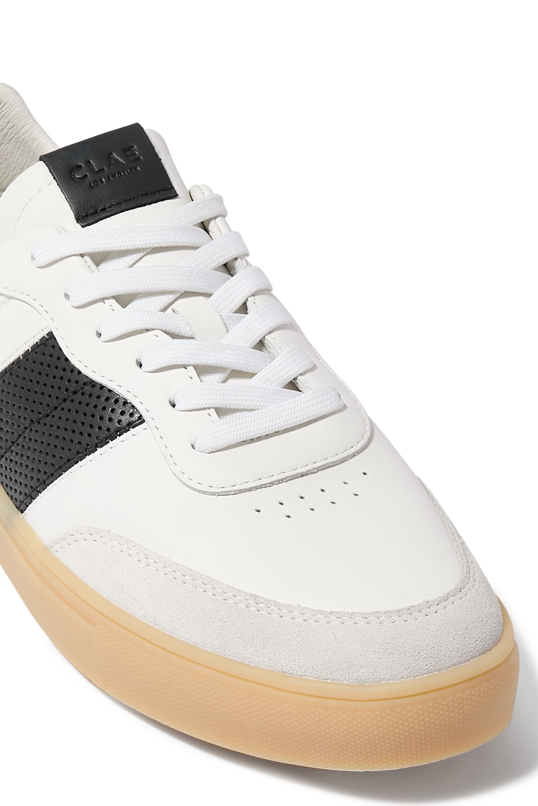 سنيكرز دافيس