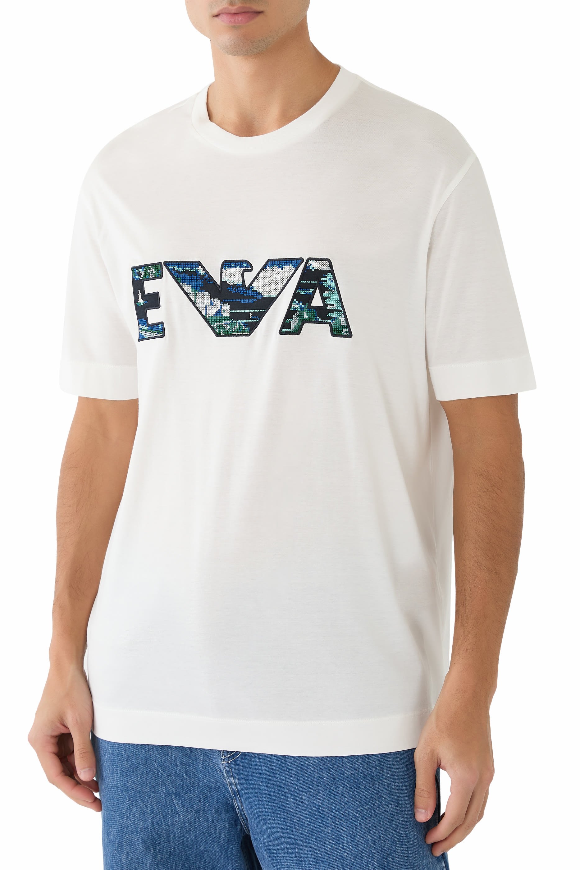 تيشيرت بشعار الماركة