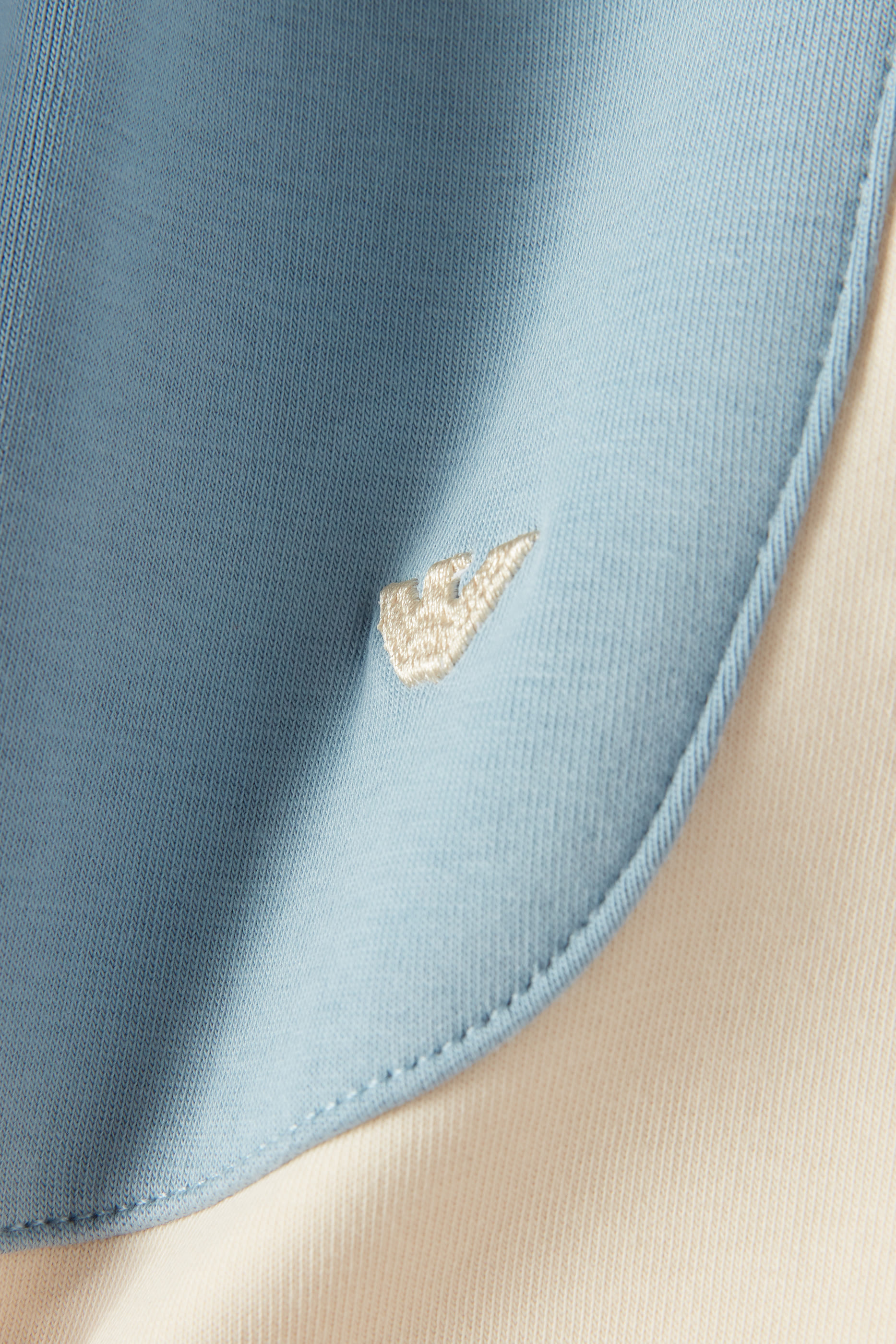 شورت مقسم بألوان للأطفال