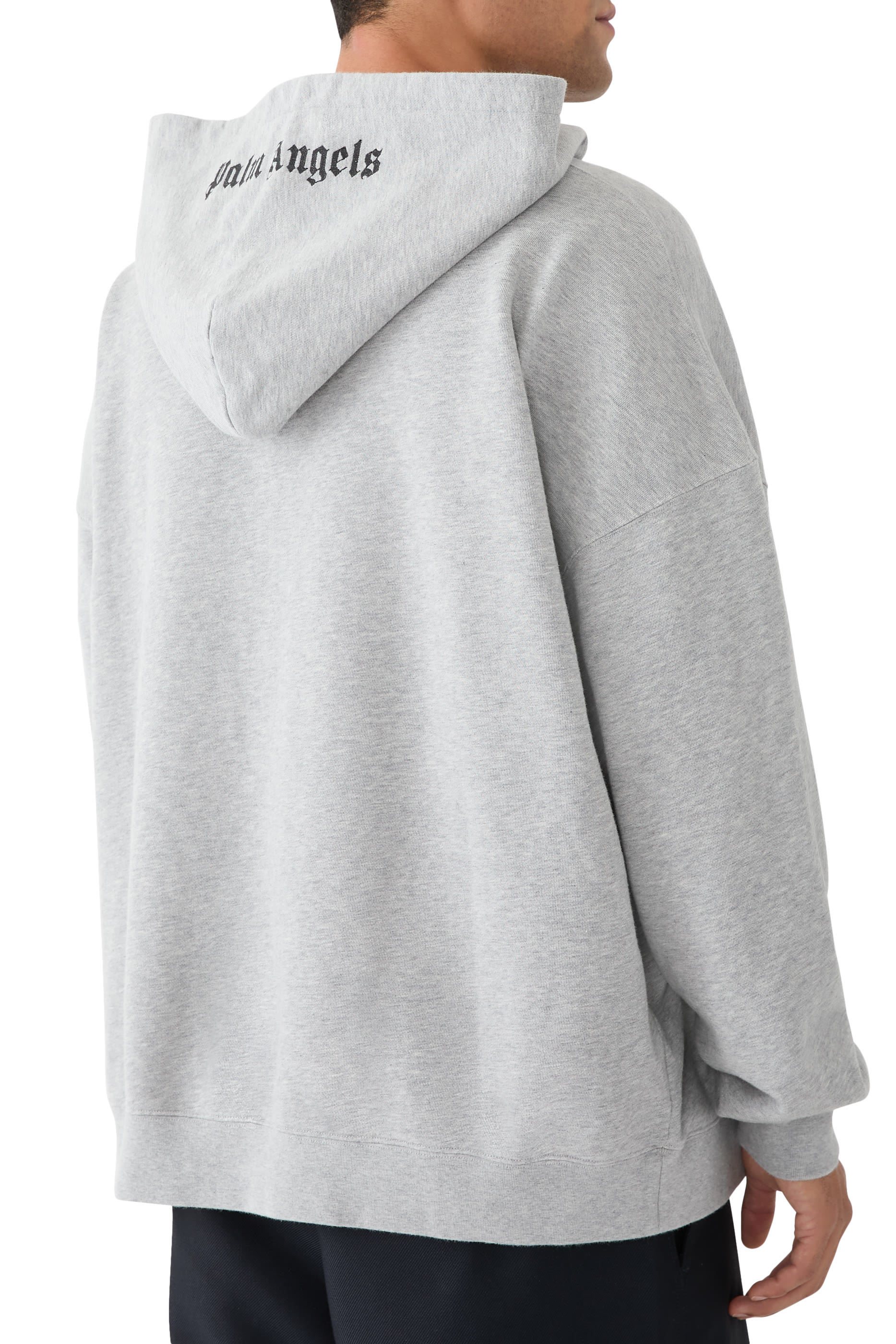 هودي كلاسيكي بشعار الماركة