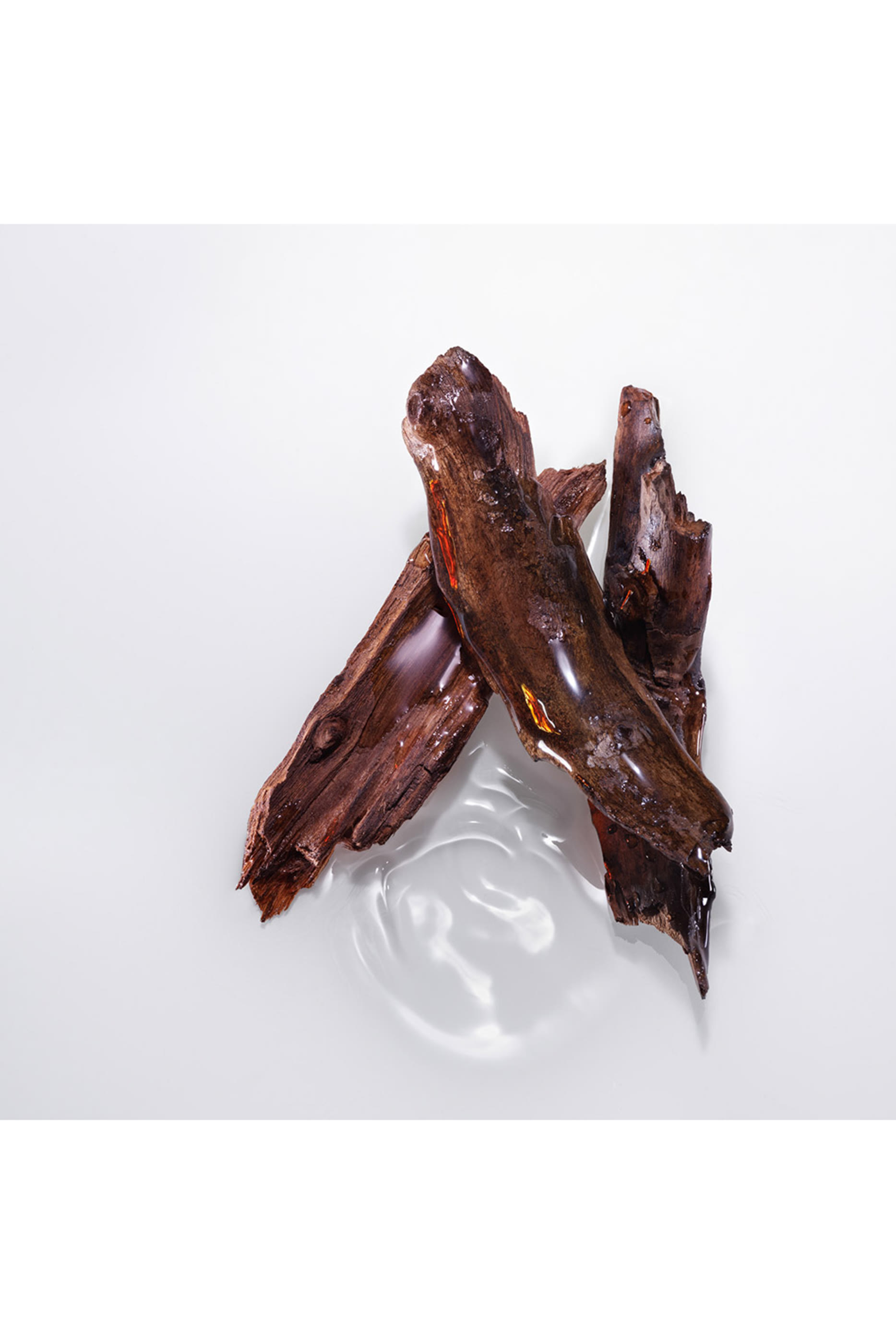 مجموعة هدايا أو دو تواليت وشمعة مارجيلا ريبليكا باي ذا فاير بليس