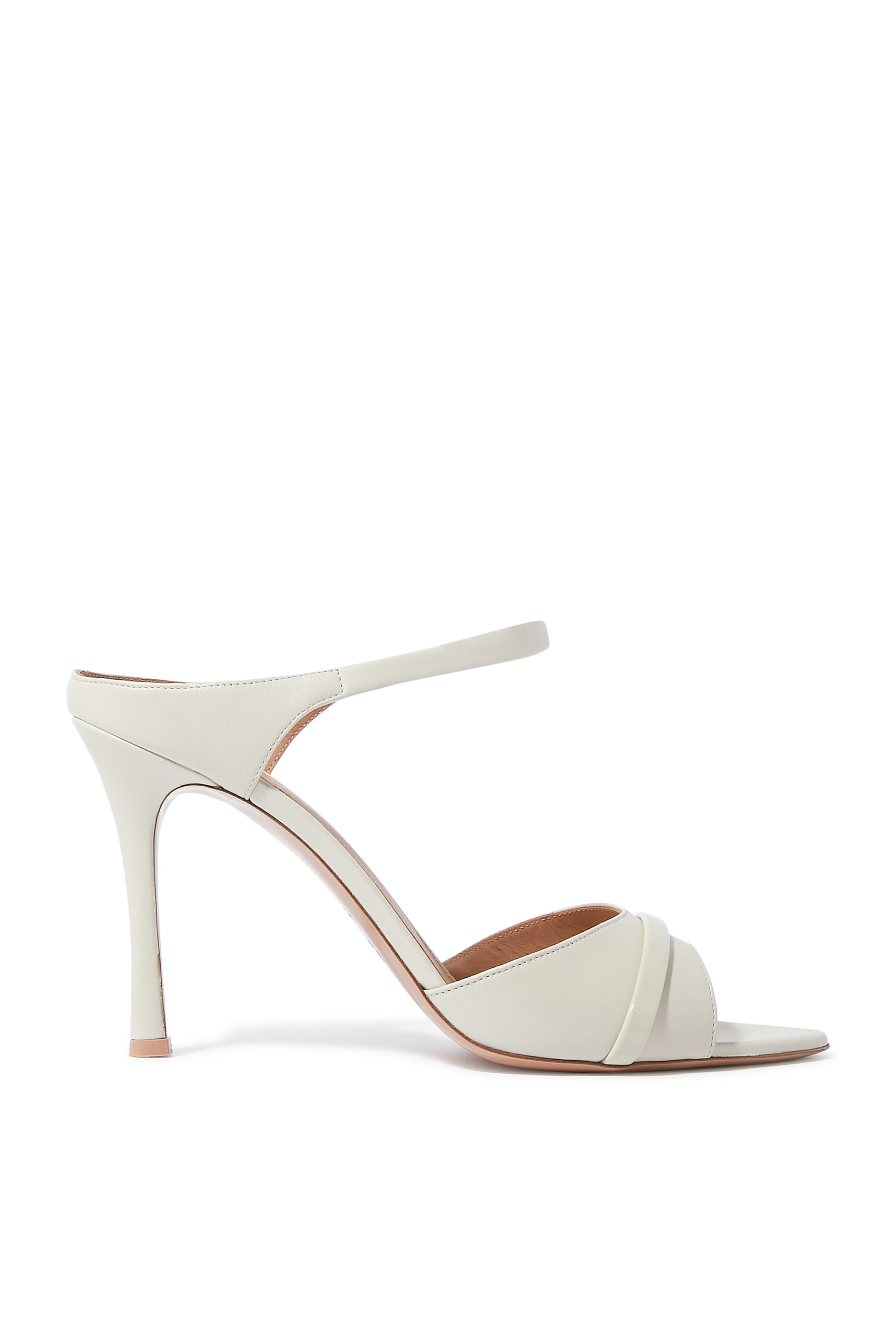 حذاء اونا 90 مفتوح من الخلف بمقدمة مفتوحة