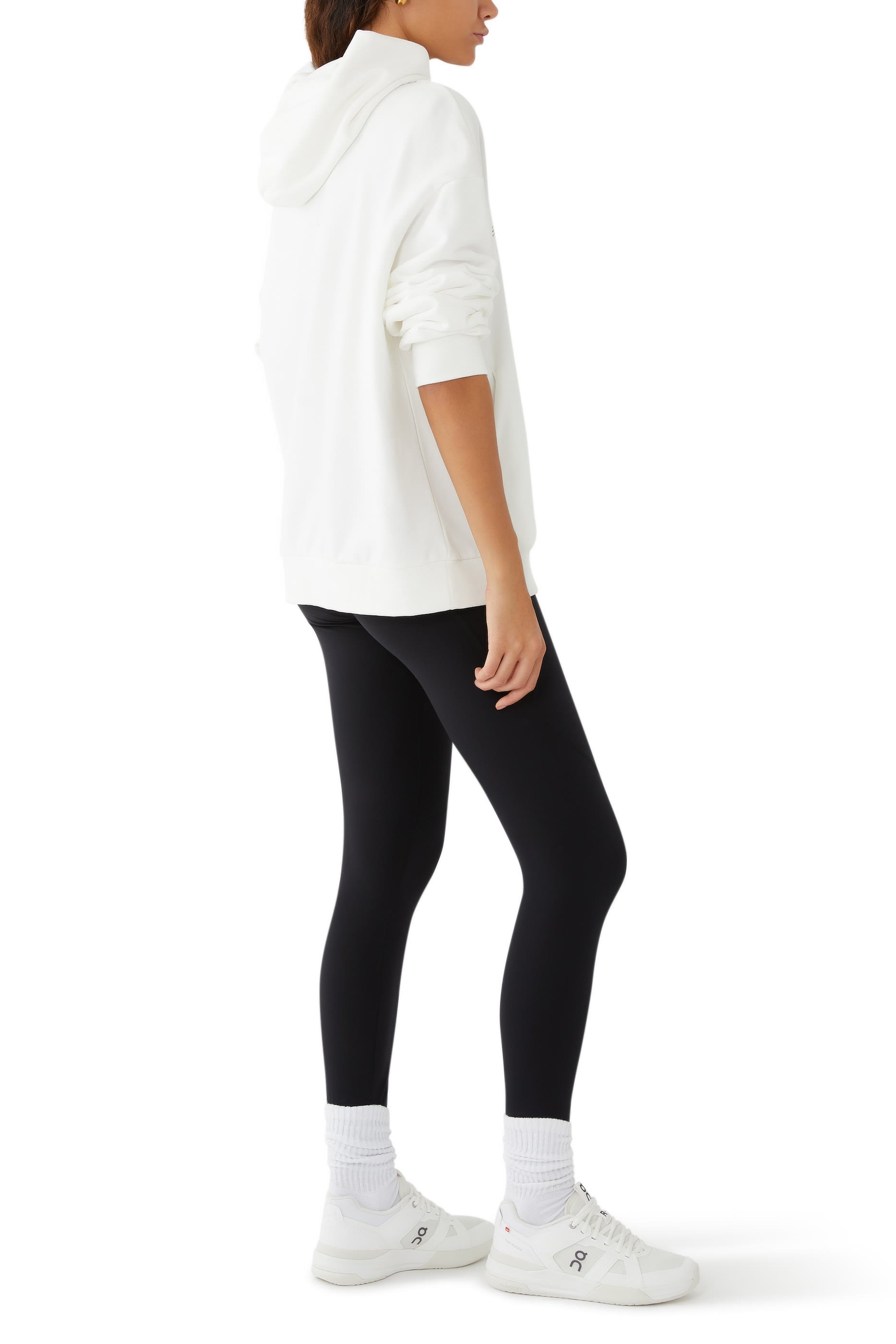 سنيكرز روجر كلوب هاوس بكاحل منخفض للنساء