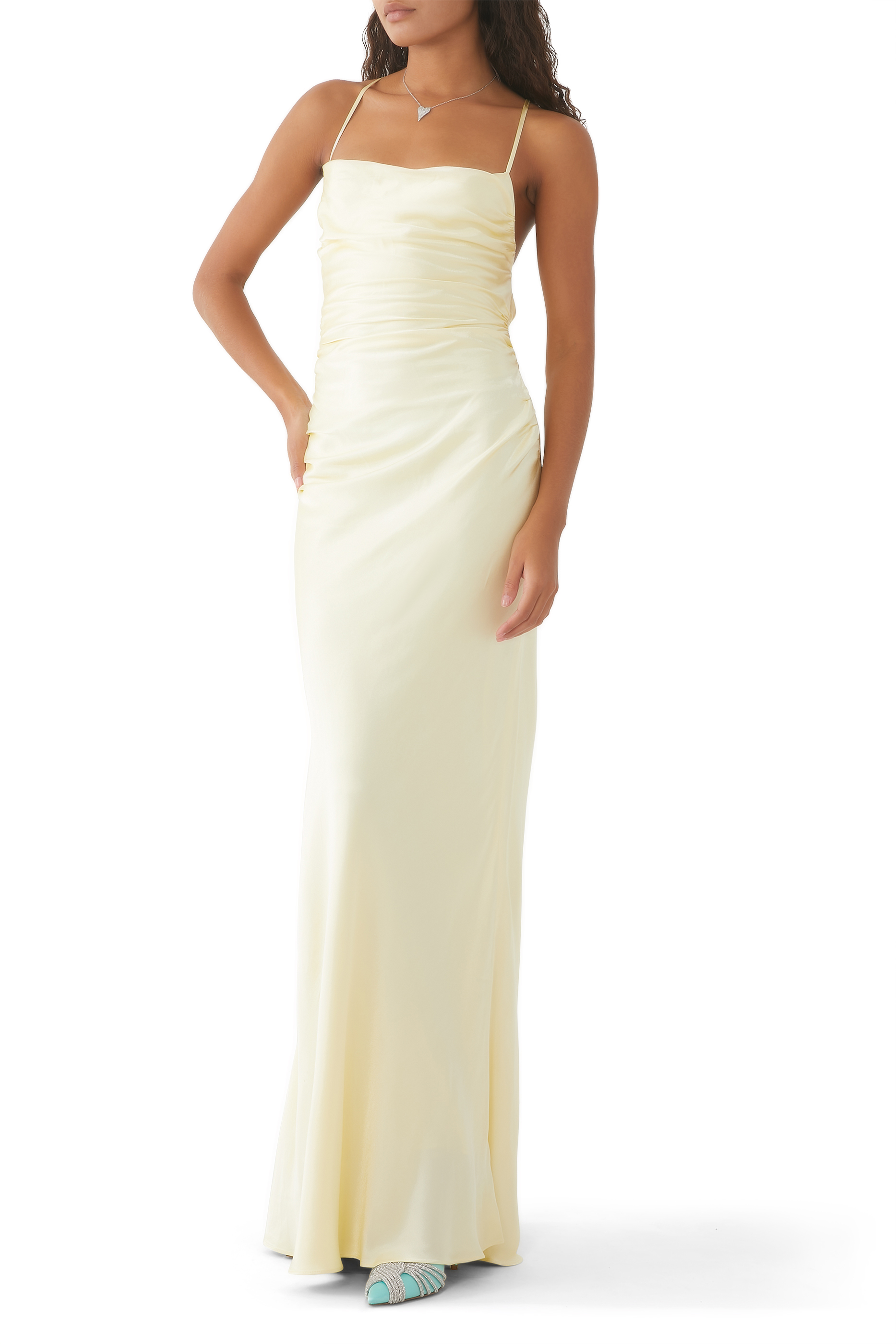 فستان لا لون طويل بأربطة في الخلف