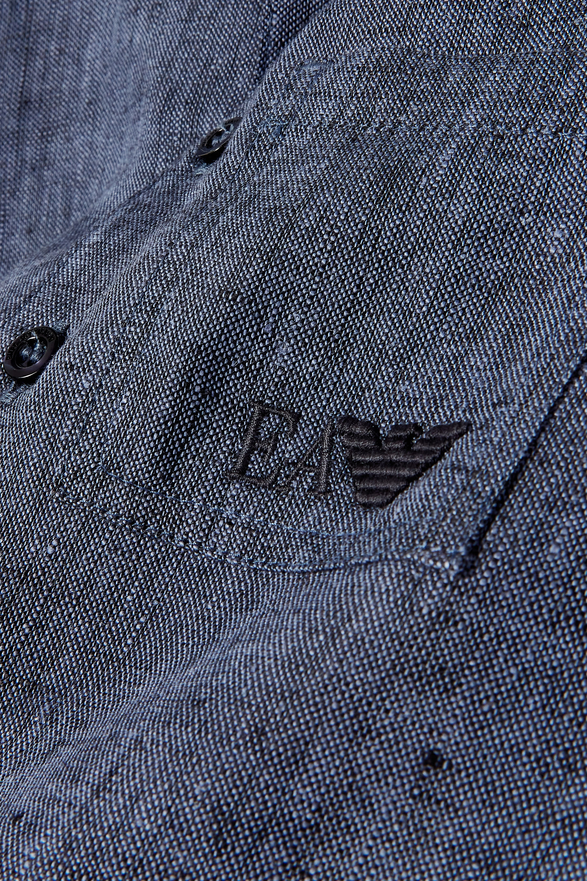 قميص بتطريز شعار الماركة للأطفال