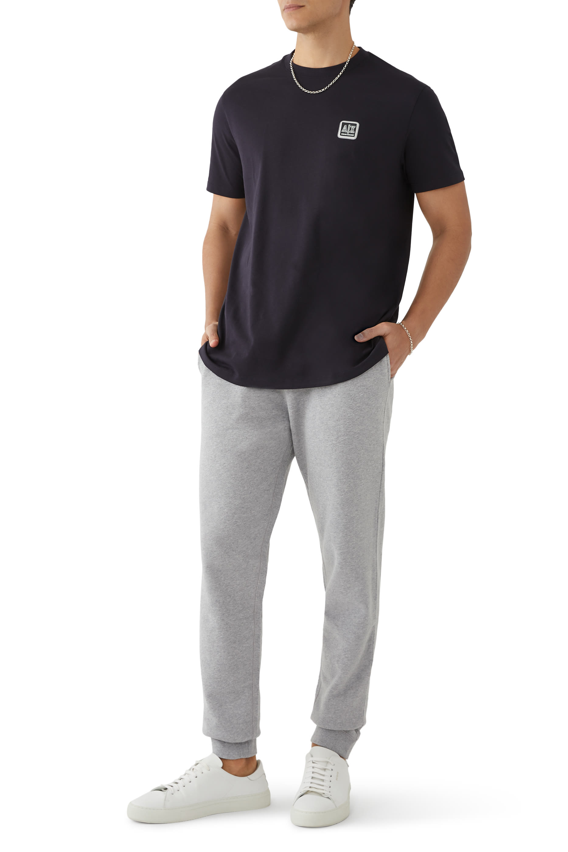 تيشيرت بشعار الماركة جيرسيه