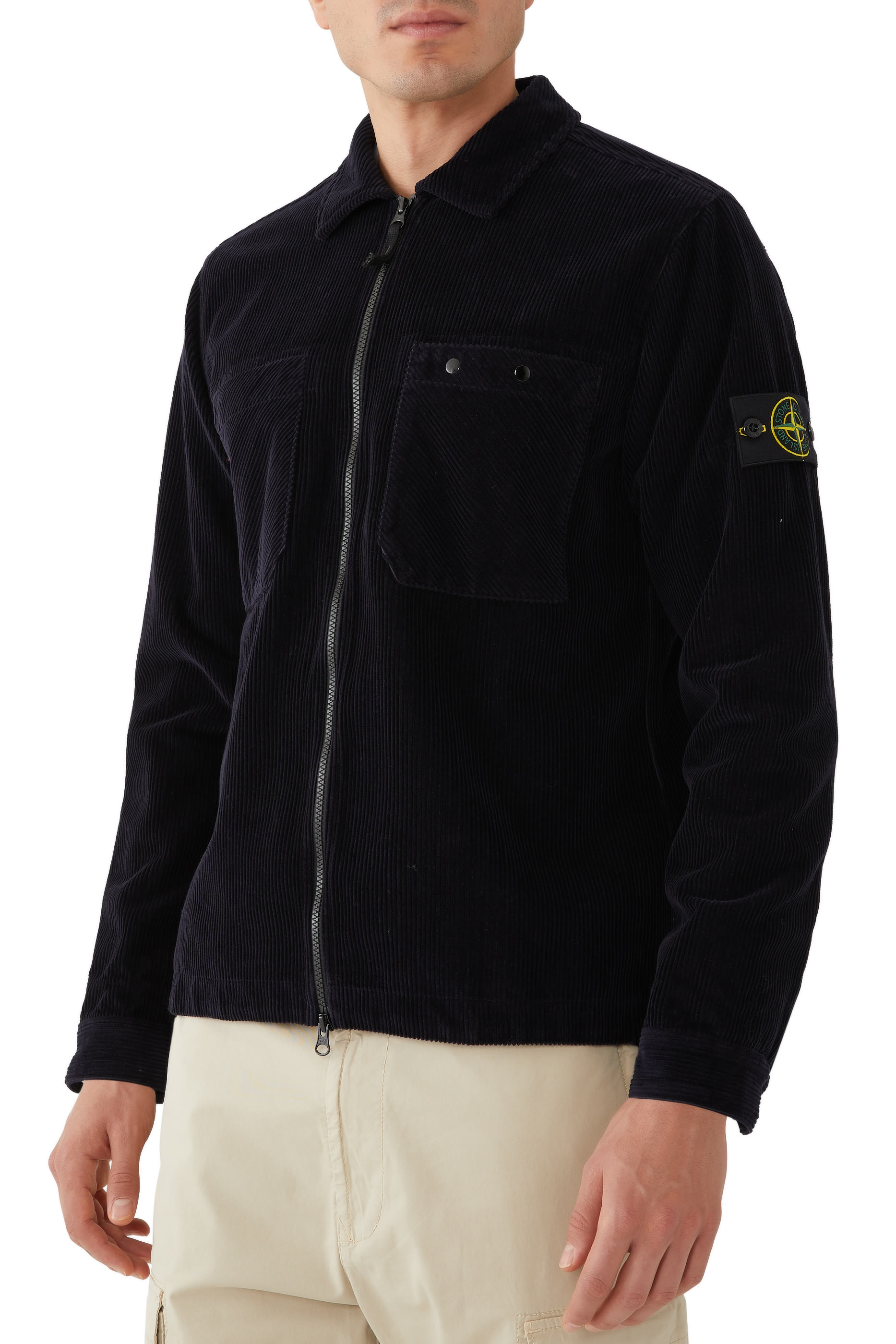 قميص بتصميم جاكيت بشارة بوصلة