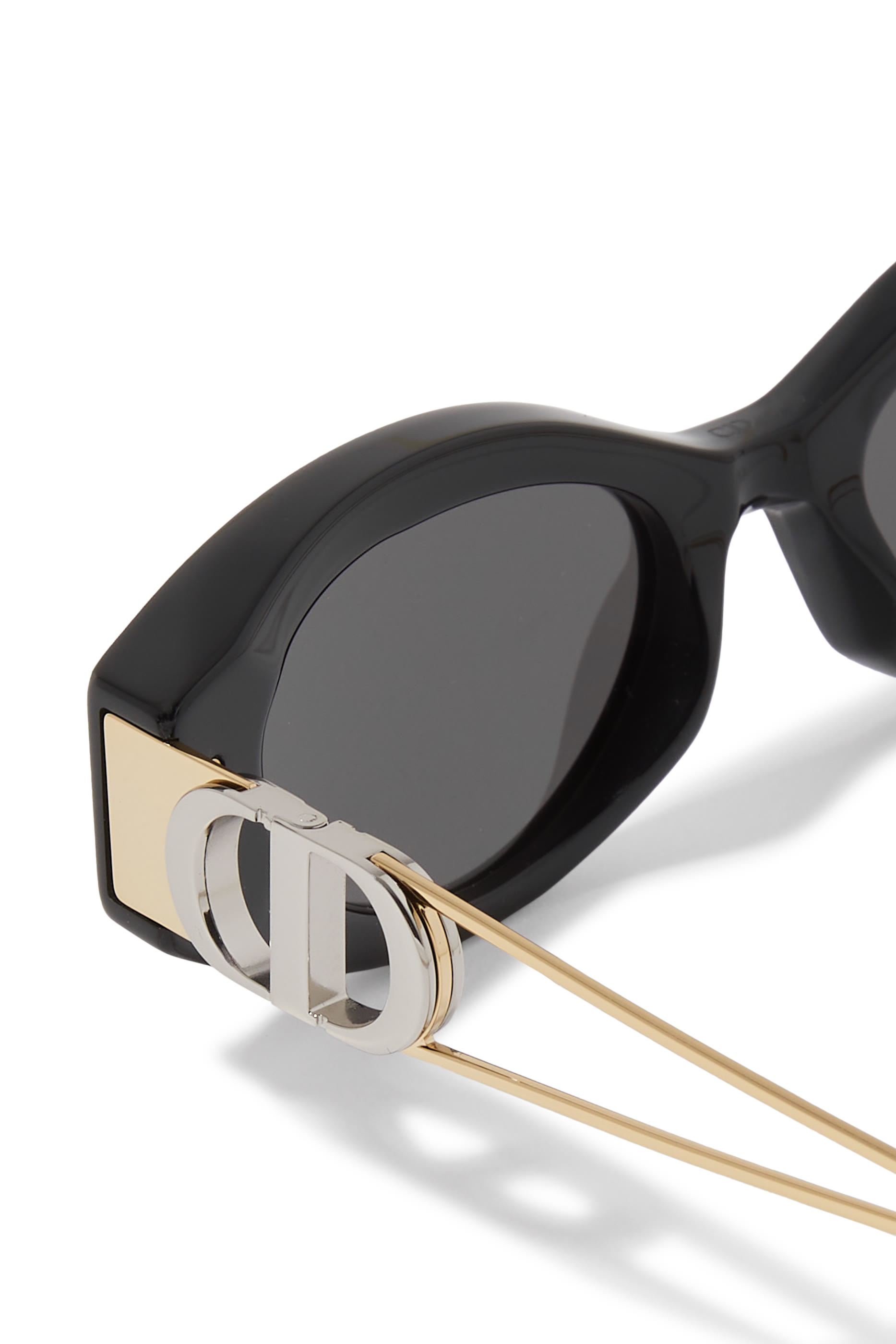 نظارة شمسية باترفلاي 30 مونيتن بي 6 آي