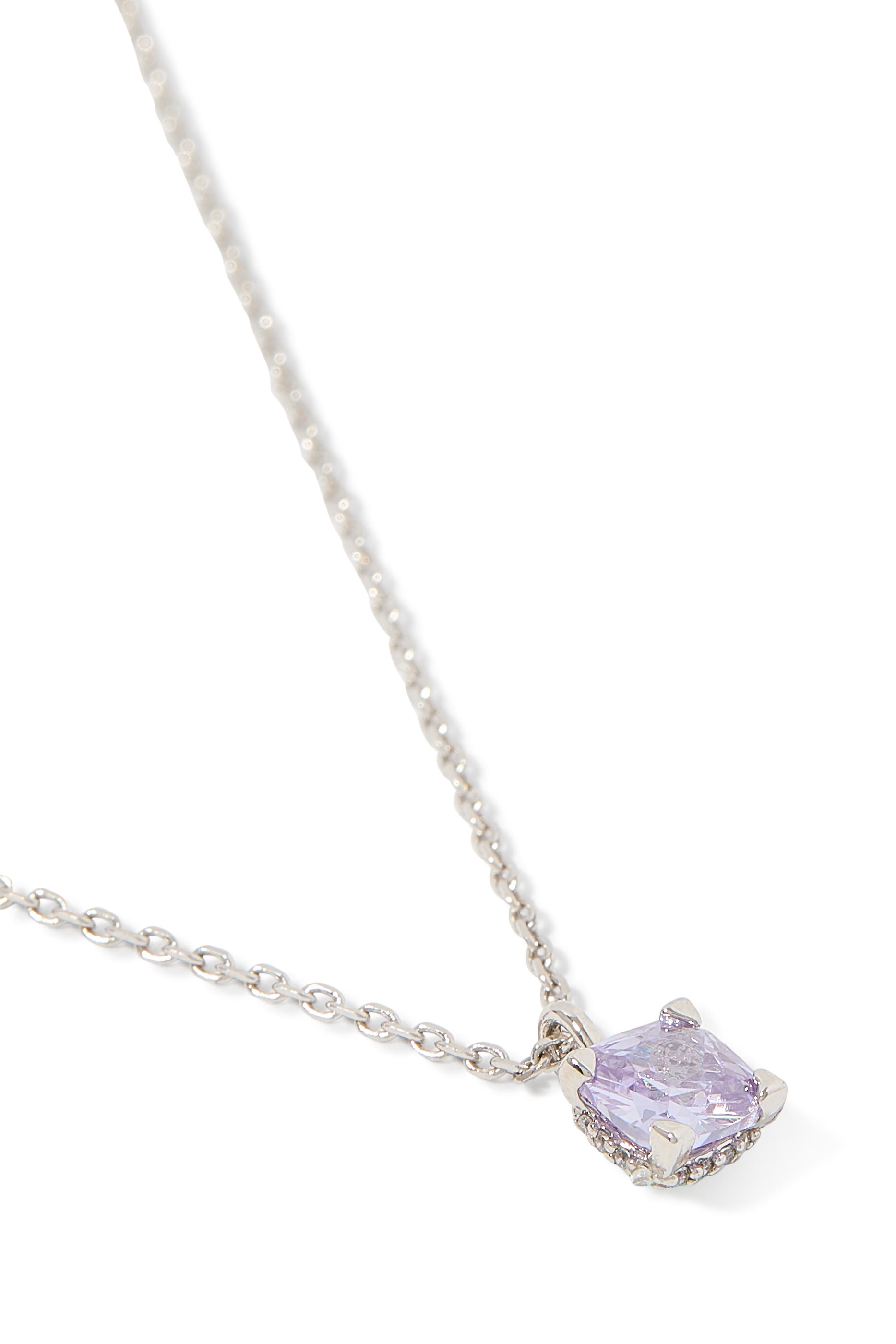 قلادة ليتل لاكجريس بدلاية بتصميم مربع مرصعة بأحجار زركونيا مكعبة، معدن مطلي