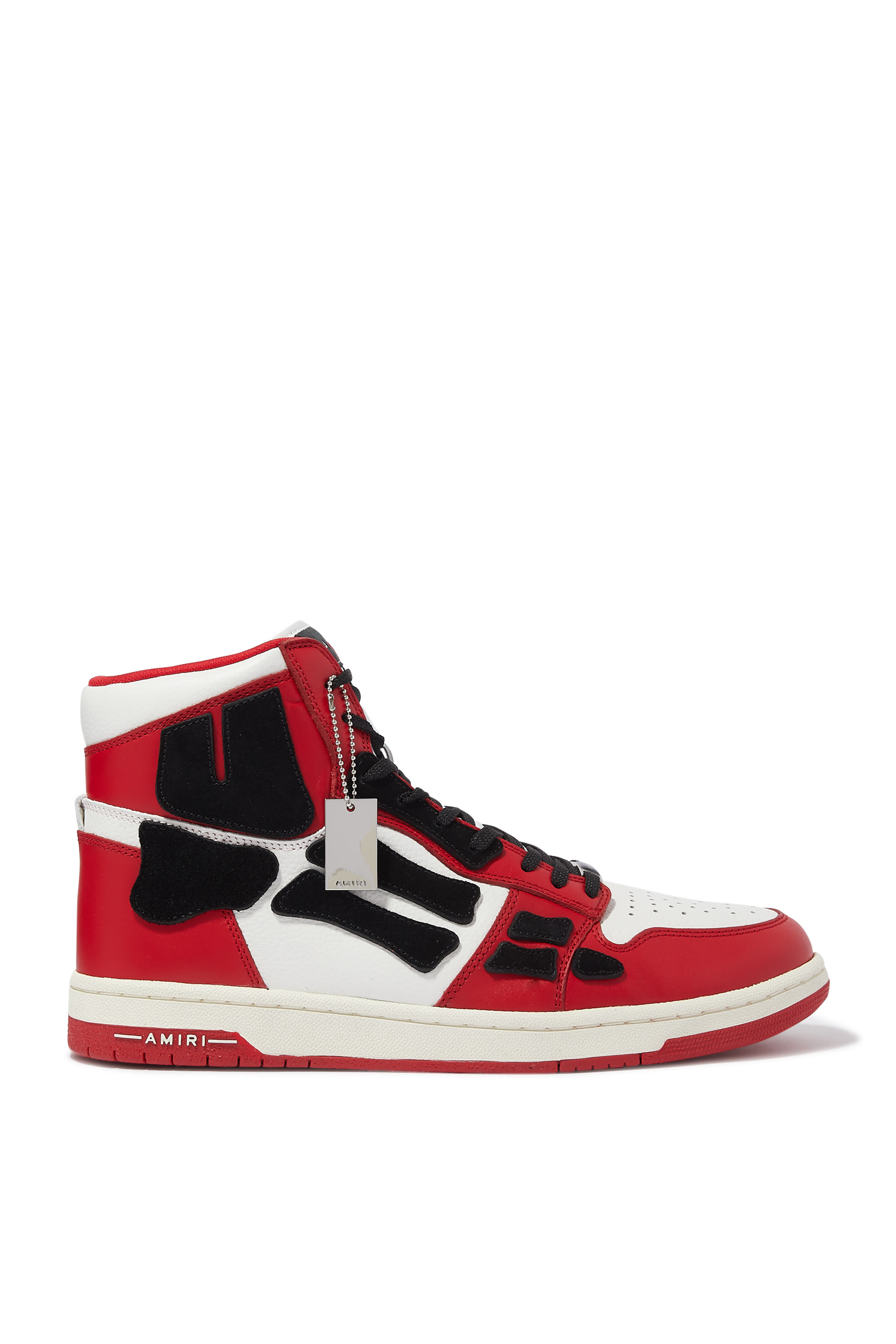 سنيكرز بتصميم أعلى الكاحل ورقع هيكل عظمي