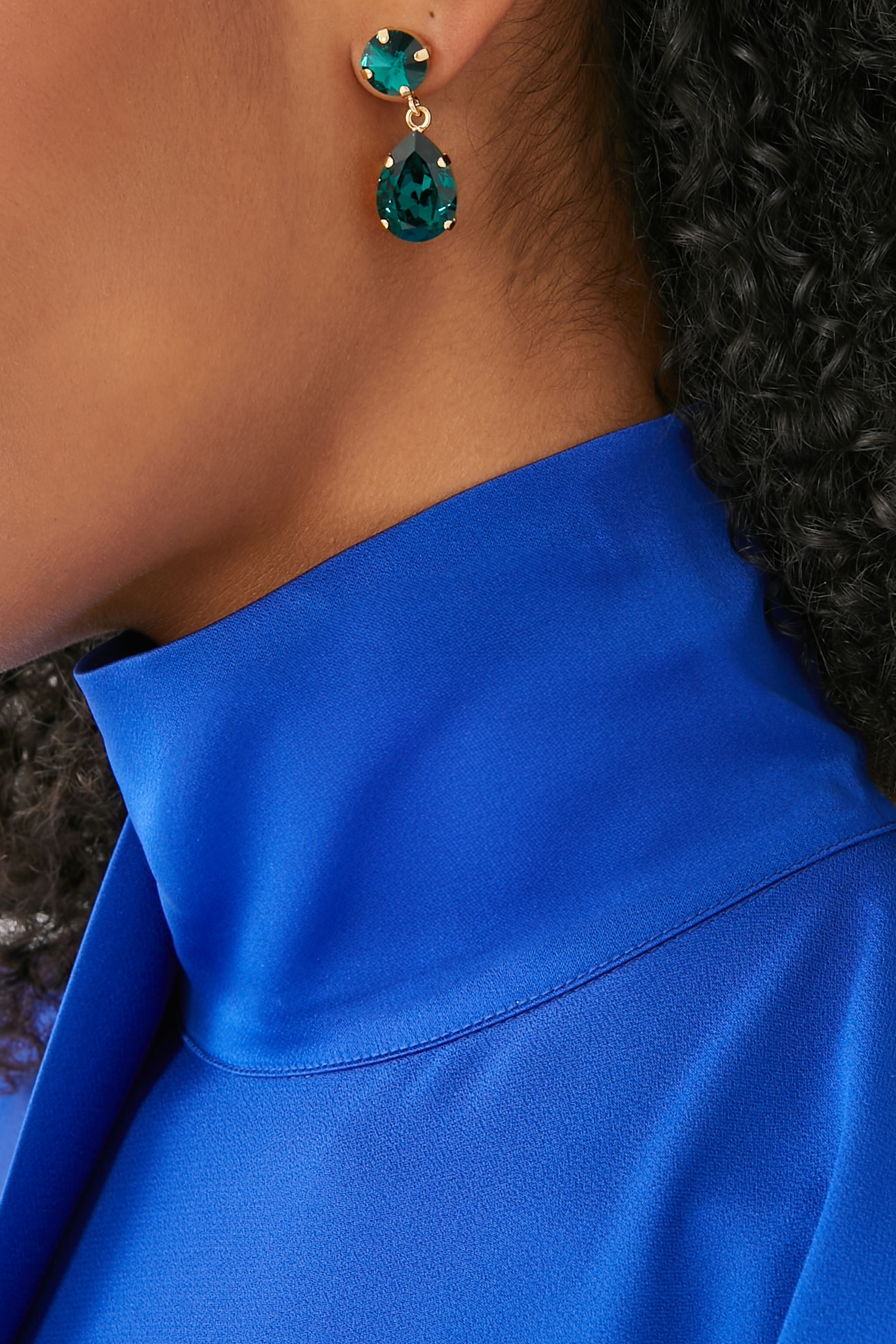 أقراط متدلية كلاسيكية مرصعة بالكريستال روديوم مطلي بذهب عيار 18