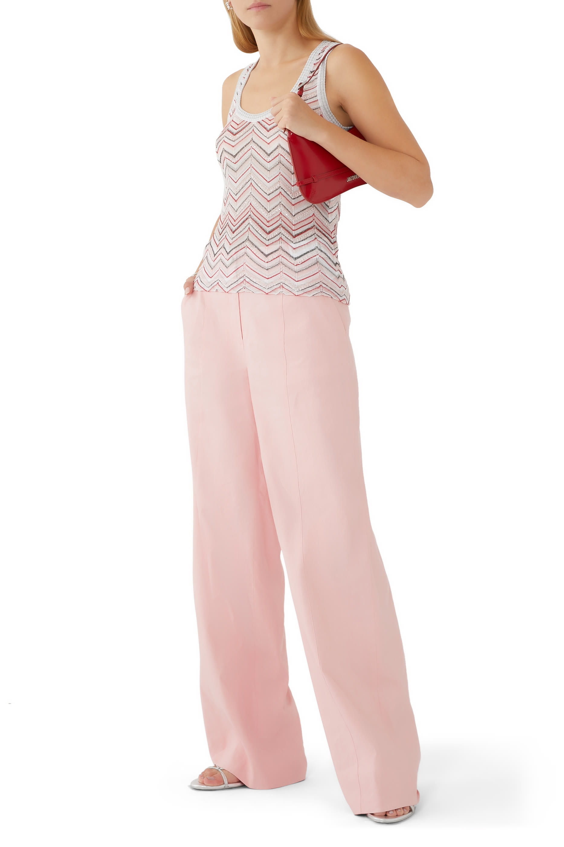 بلوزة بلا أكمام نسيج كروشيه بنقشة متعرجة