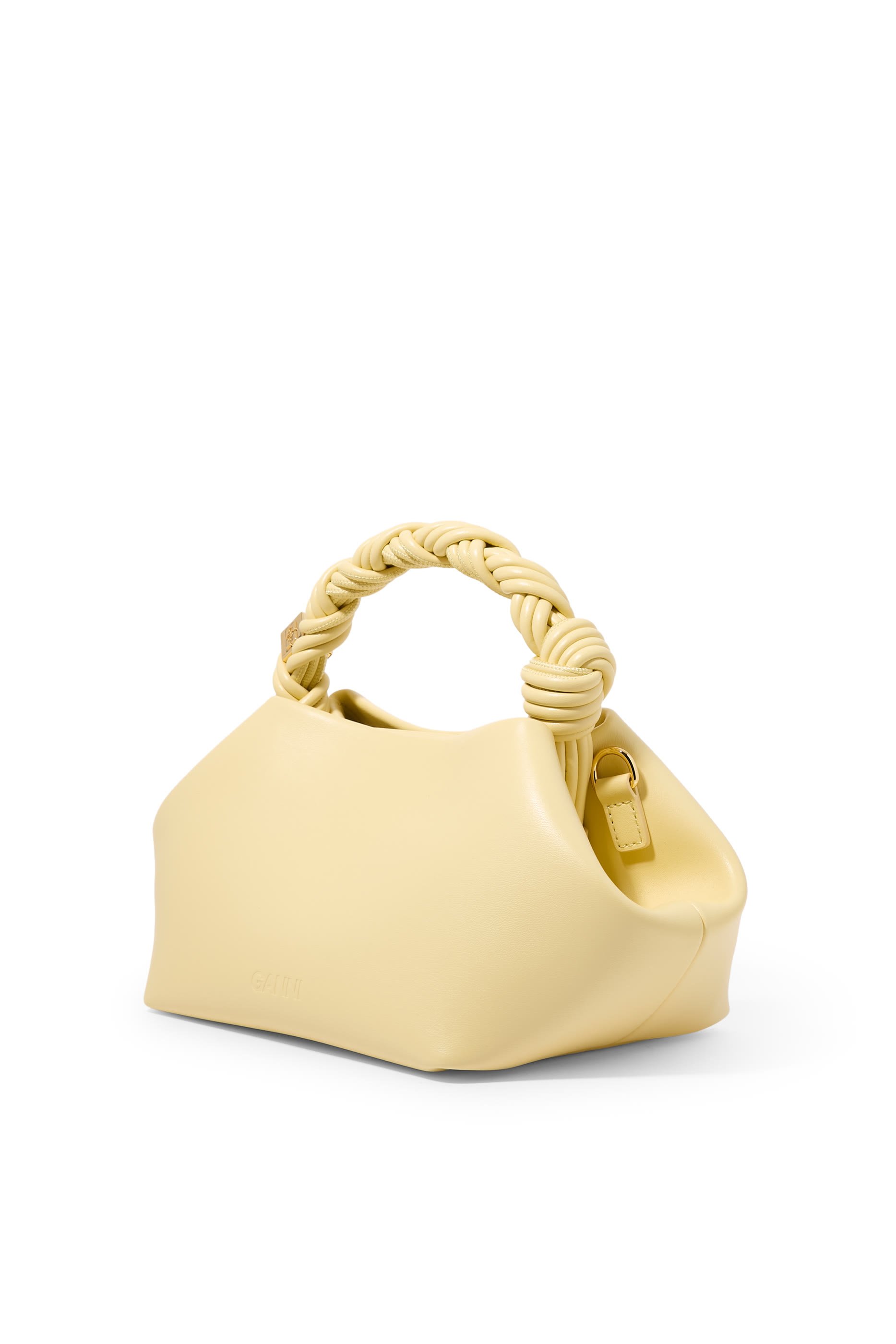 حقيبة بو صغيرة